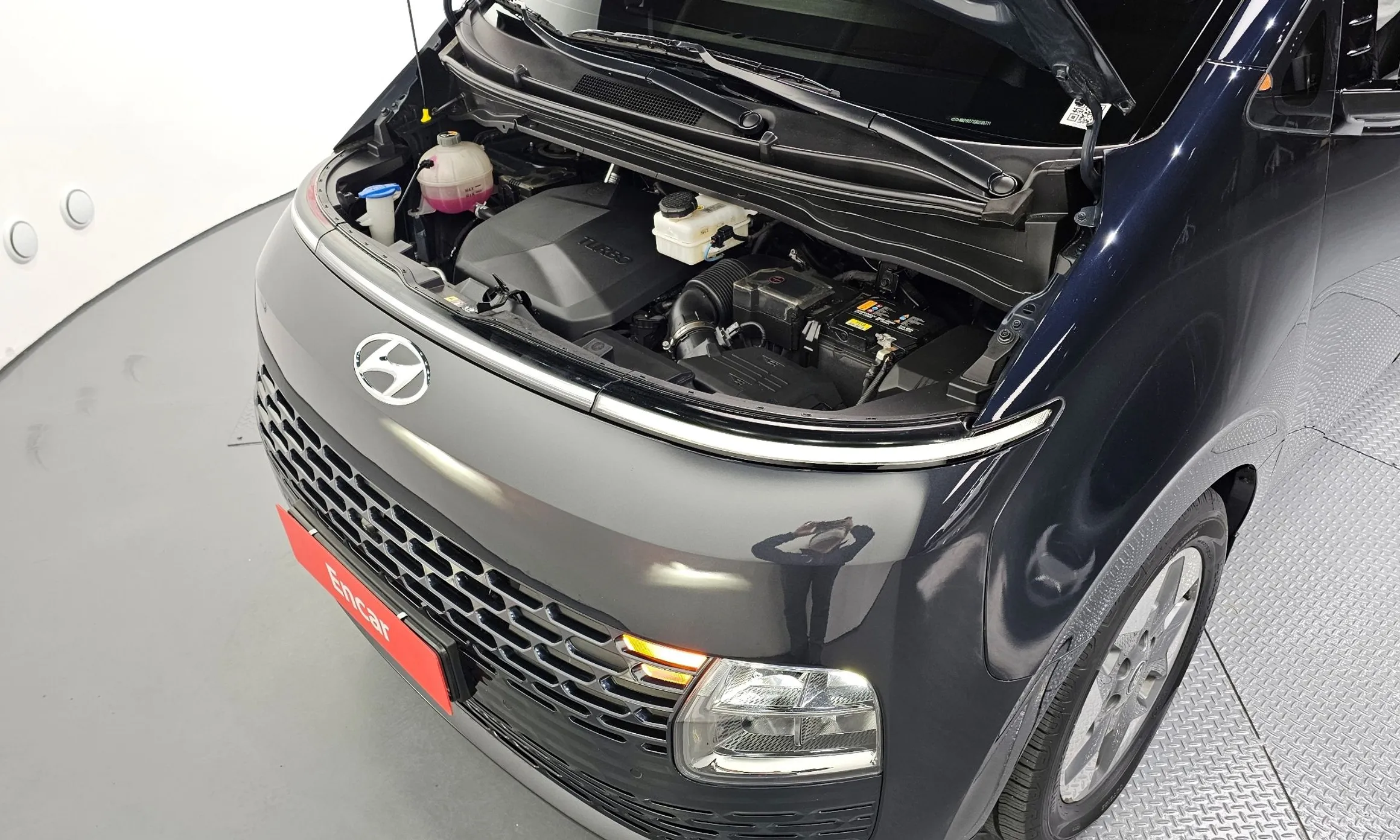 Hyundai Staria превью 6