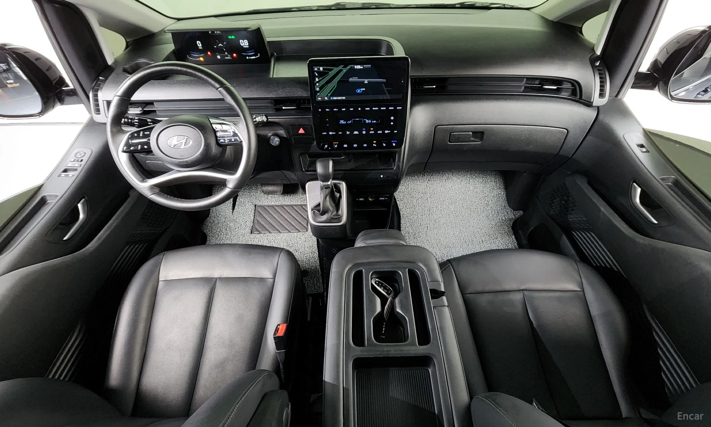 Hyundai Staria превью 7
