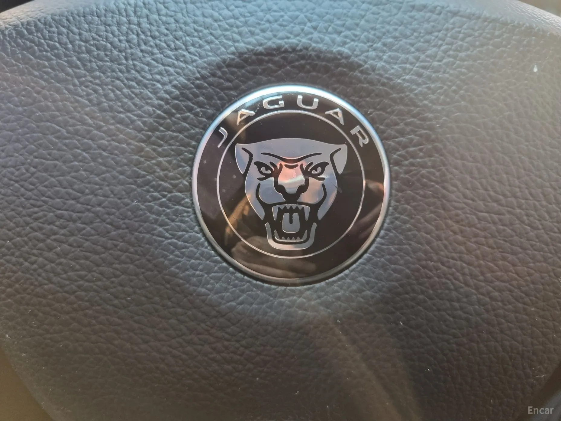 Jaguar New XF превью 12
