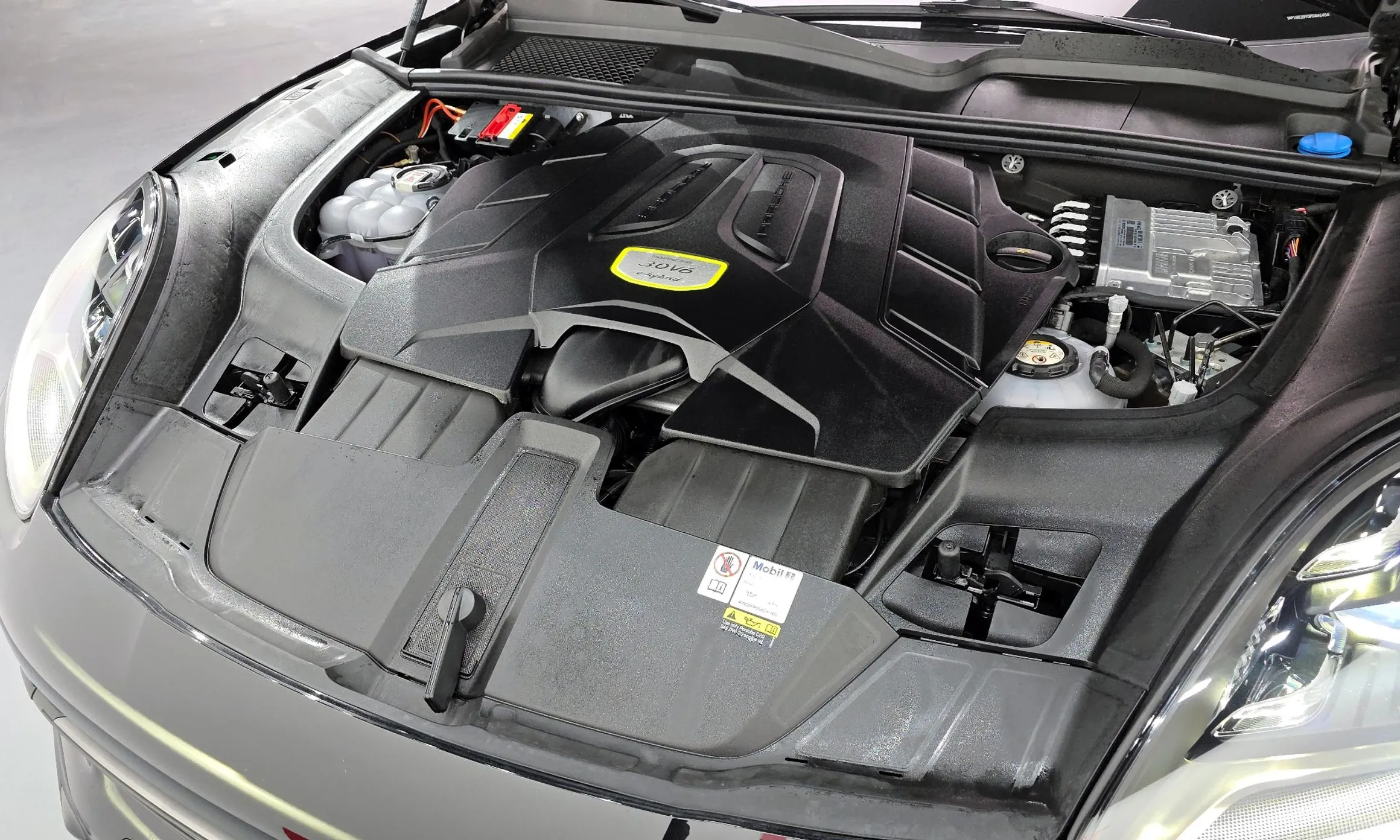 Porsche Cayenne (PO536) превью 6