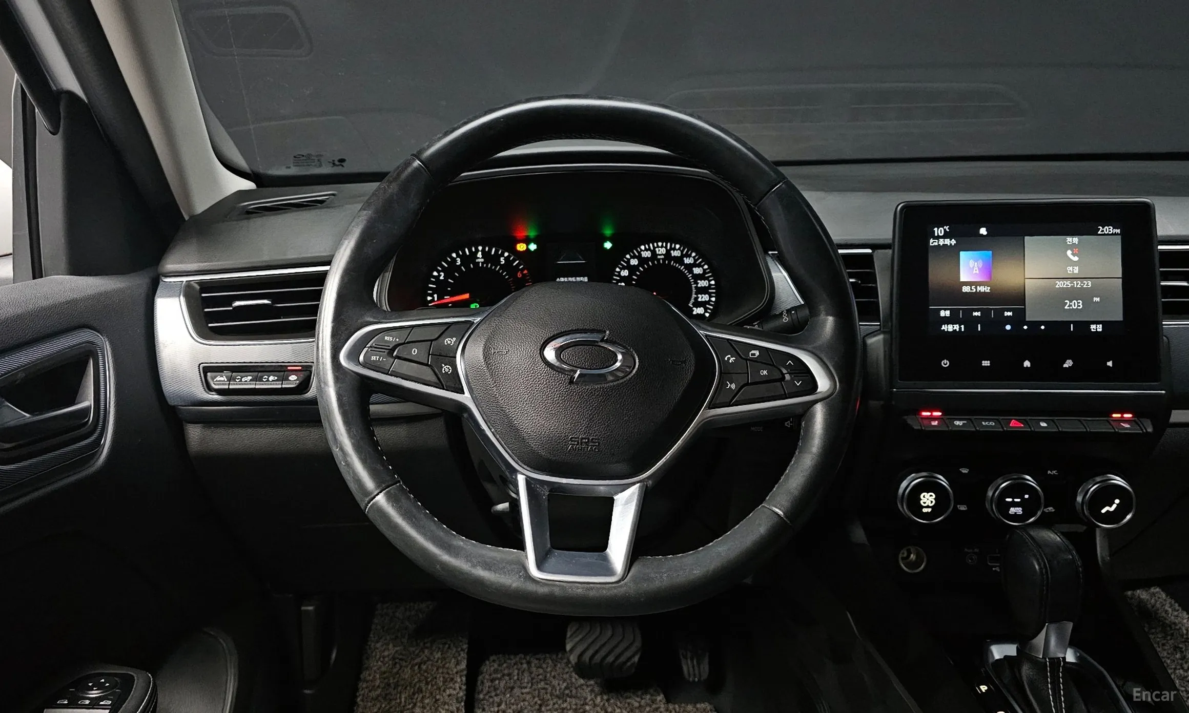 Renault Korea (Samsung) XM3 превью 13