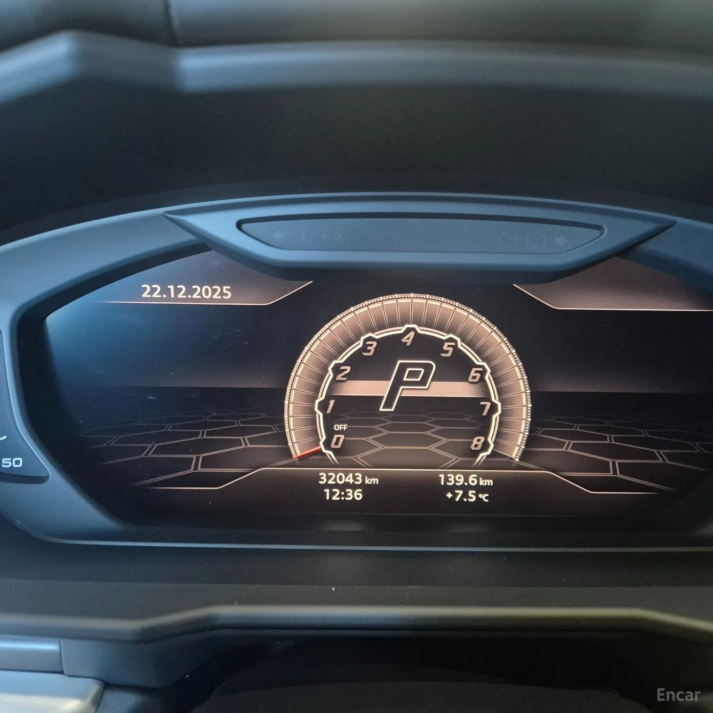Lamborghini Urus превью 8