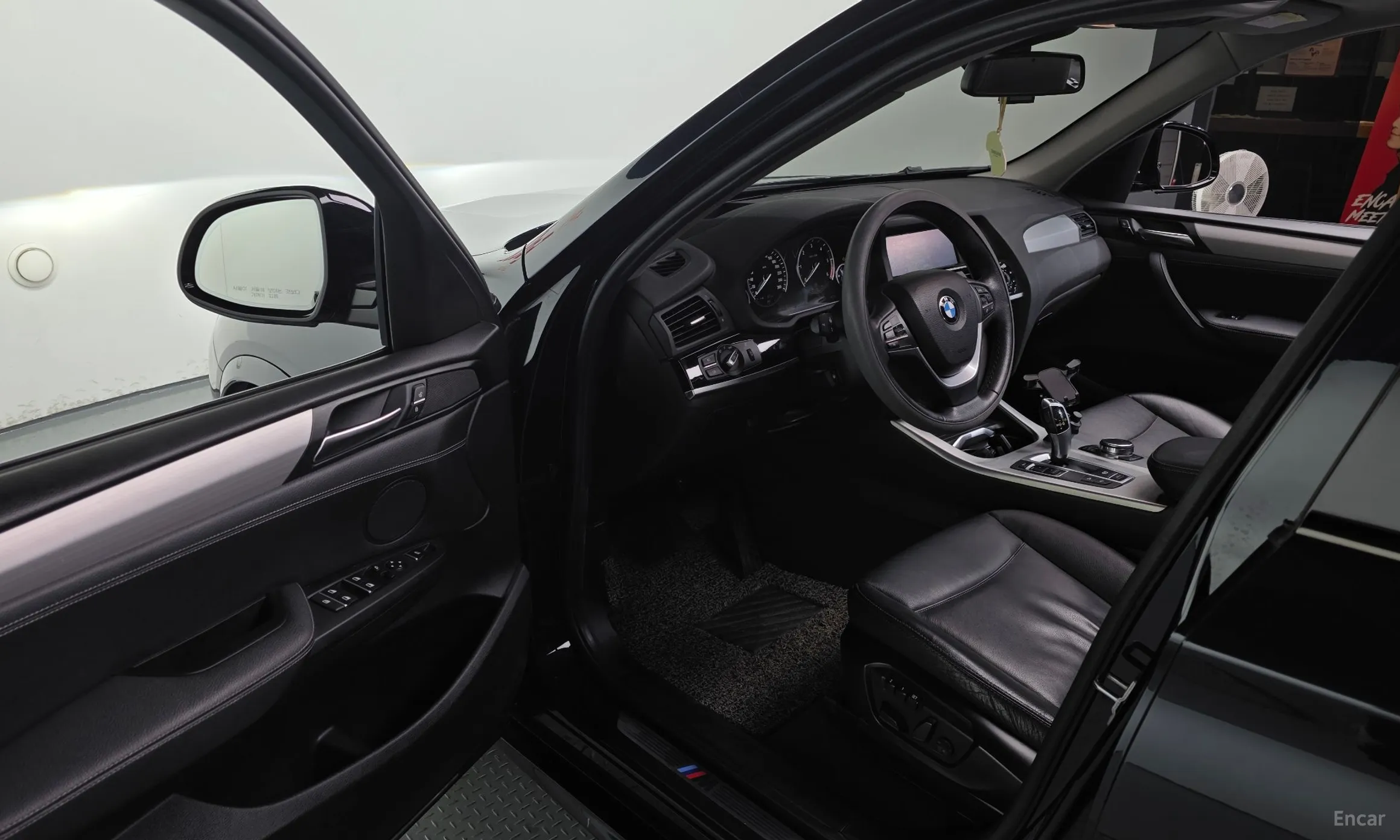 BMW X3 (F25) превью 11