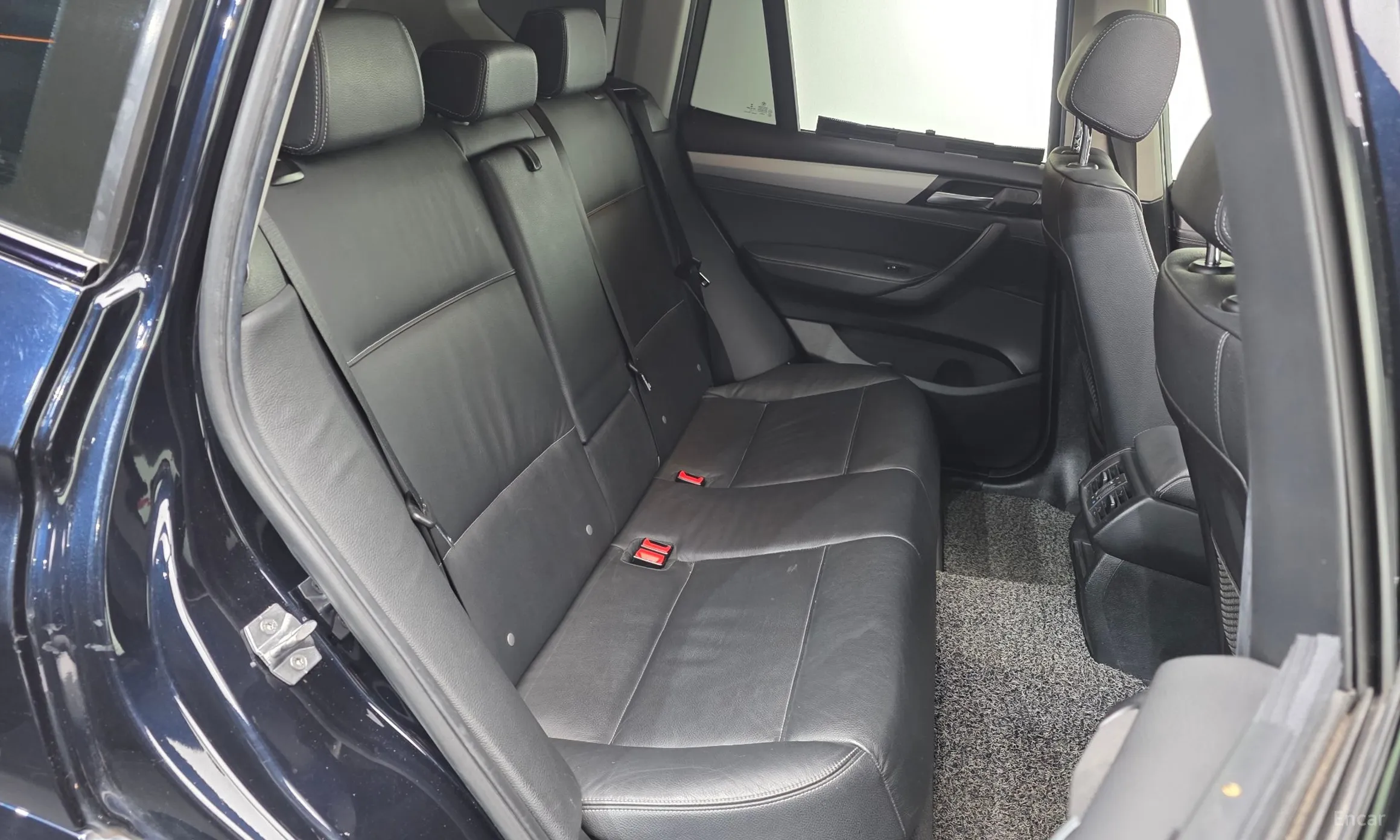 BMW X3 (F25) превью 12
