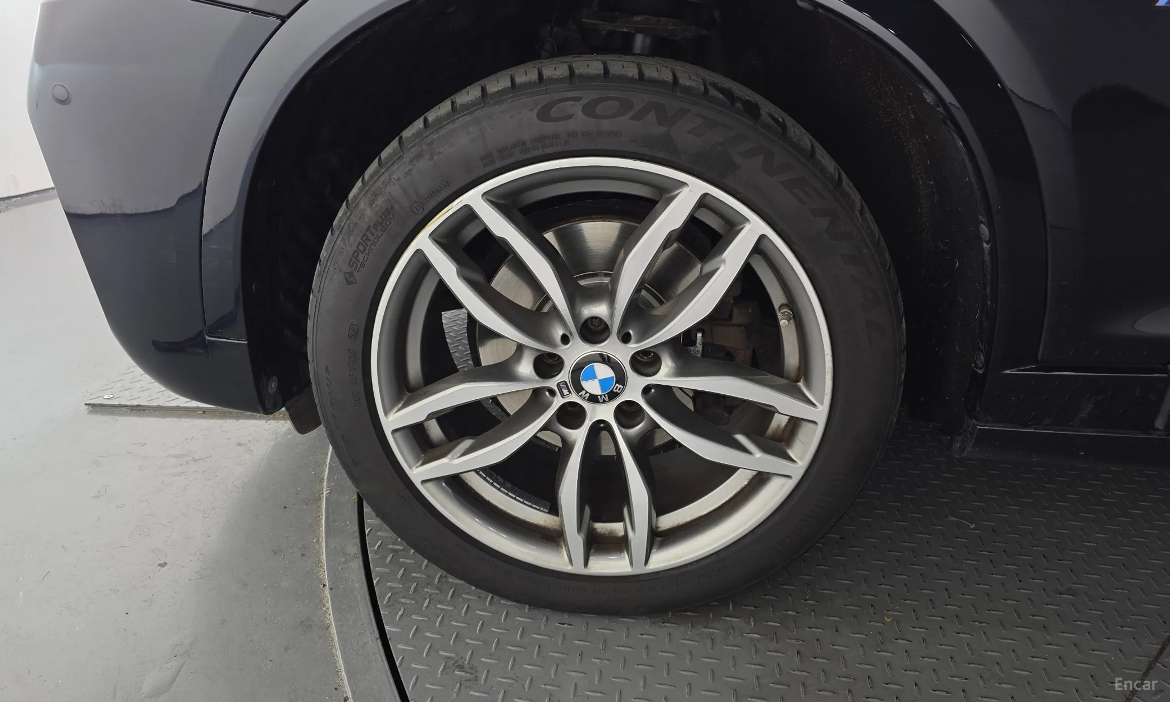 BMW X3 (F25) превью 5
