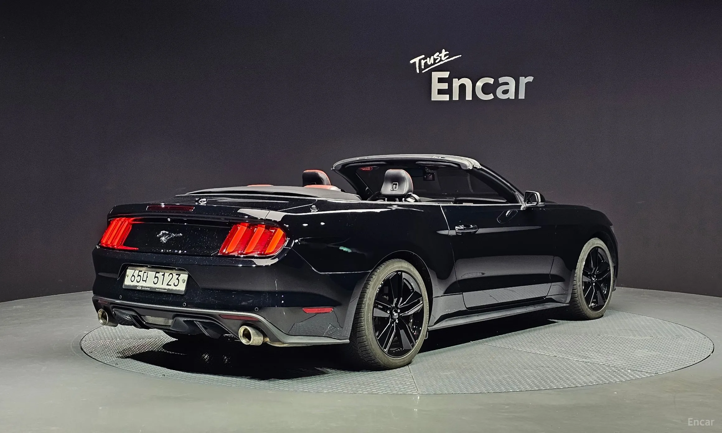 Ford Mustang превью 2
