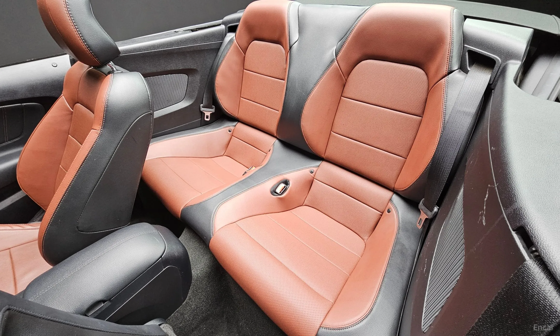 Ford Mustang превью 17