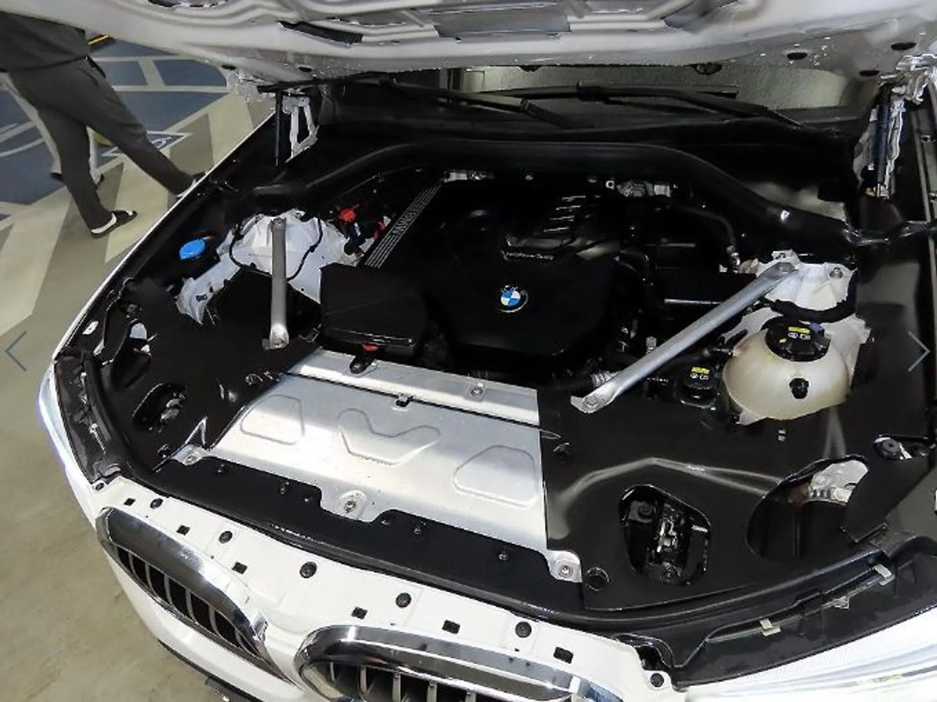 BMW X3 (G01) превью 19