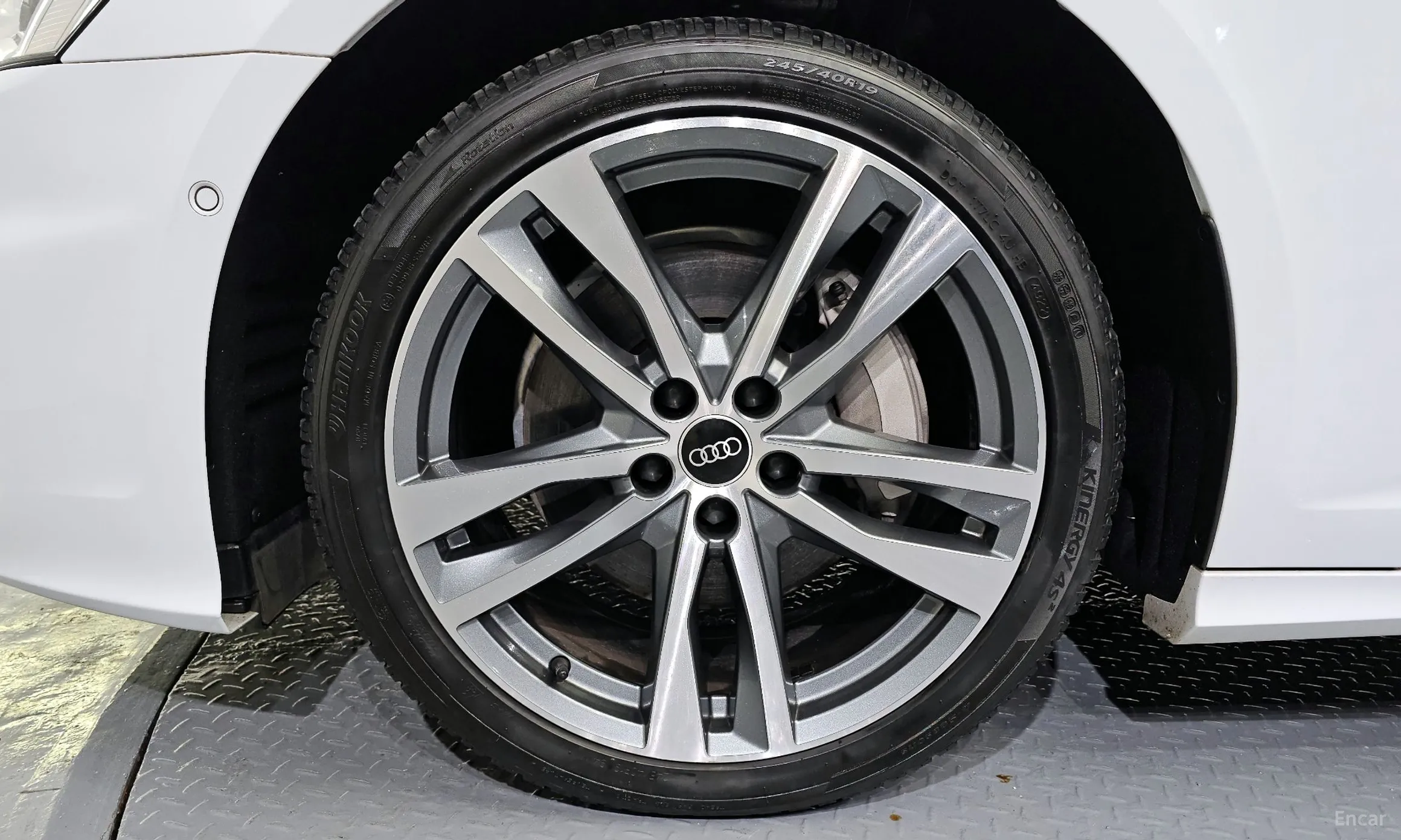 Audi A6 (C8) превью 5