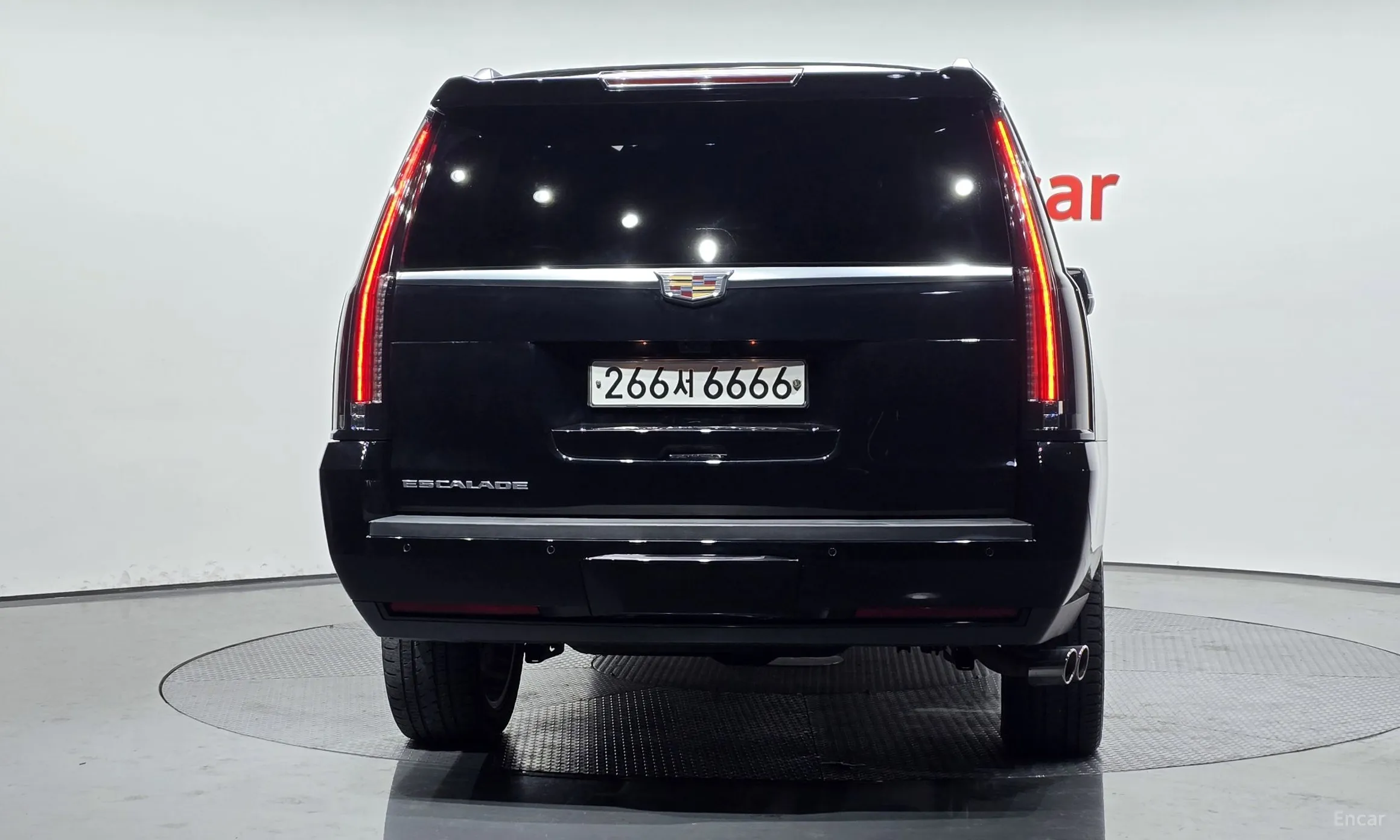 Cadillac Escalade превью 4
