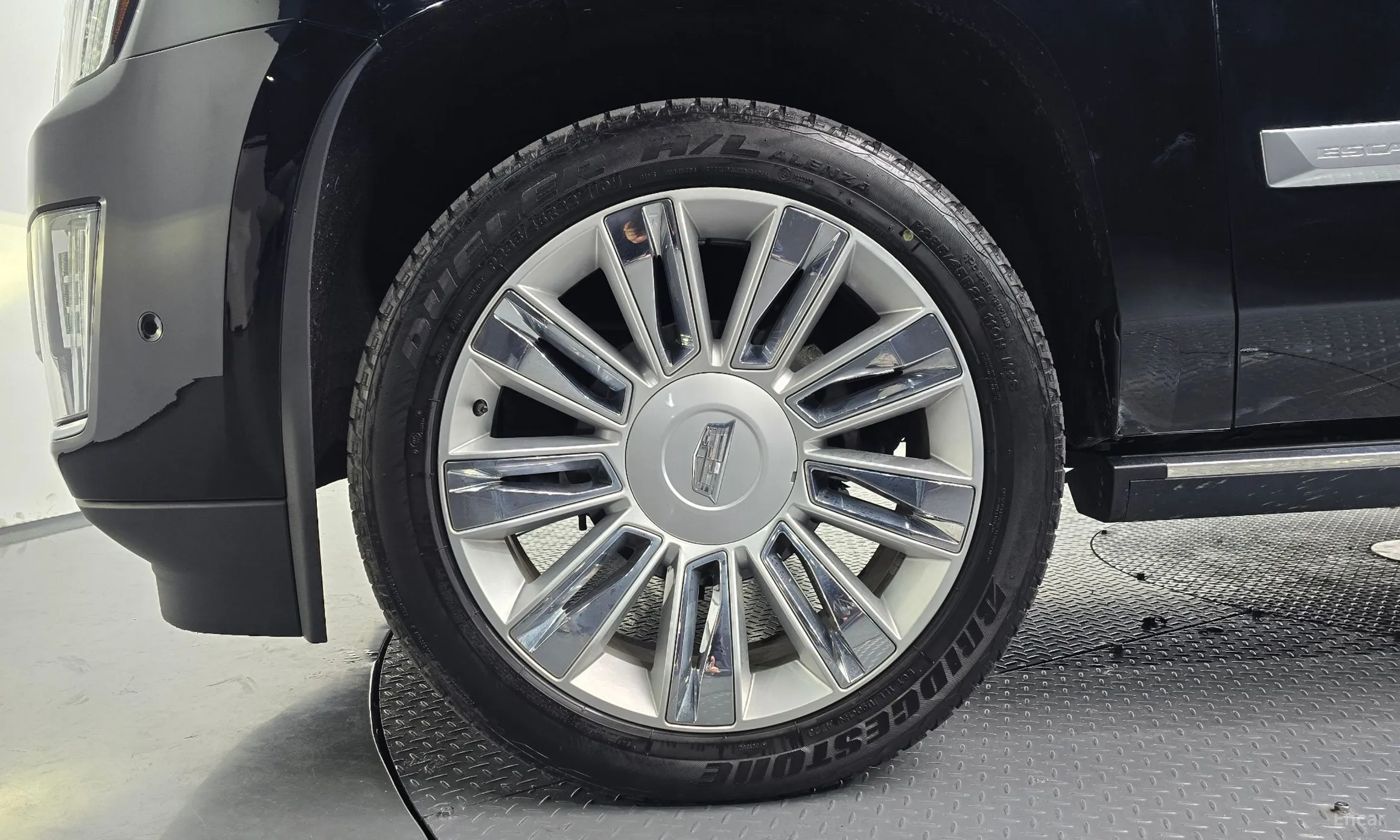 Cadillac Escalade превью 5