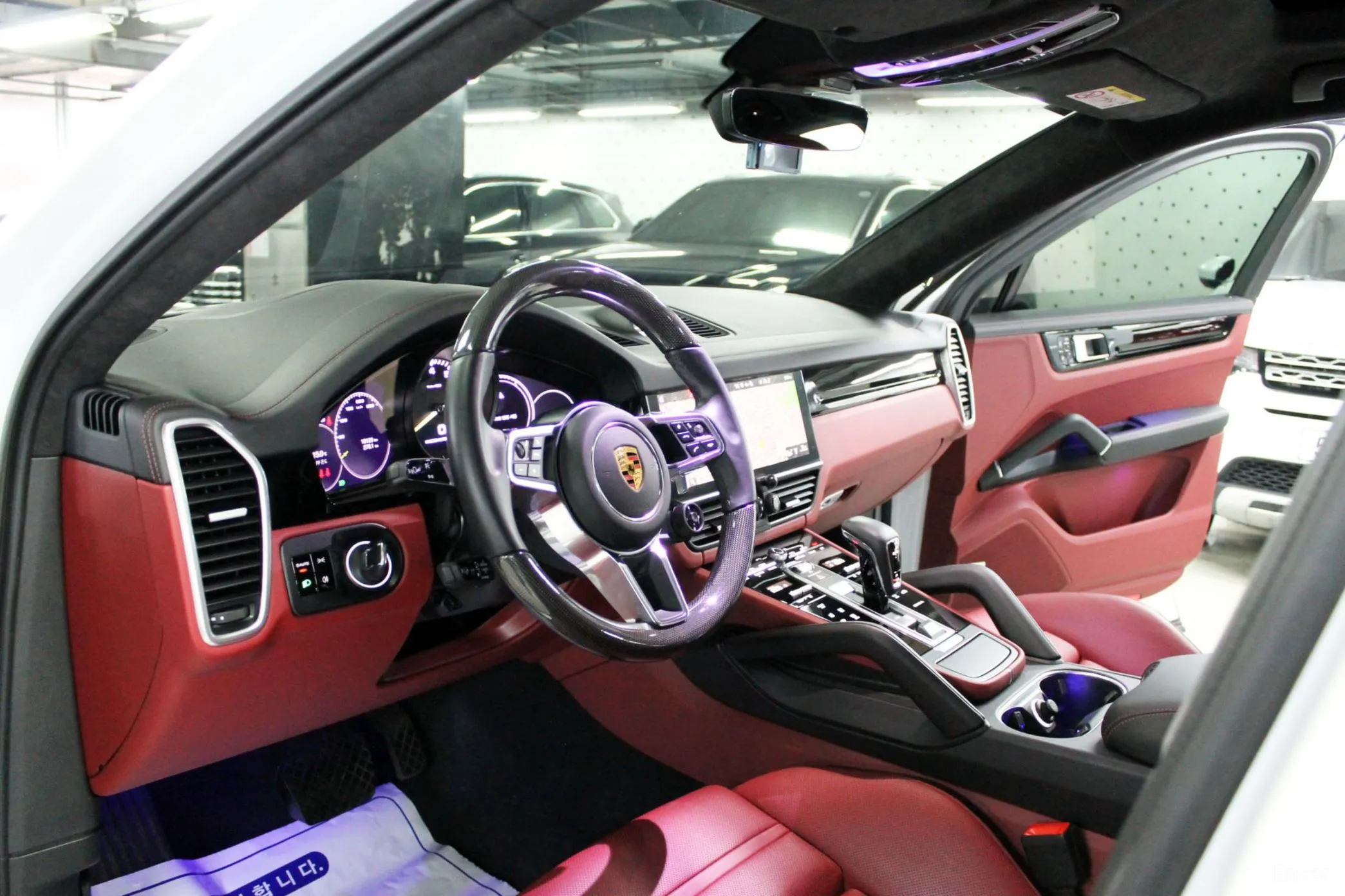 Porsche Cayenne (PO536) превью 8