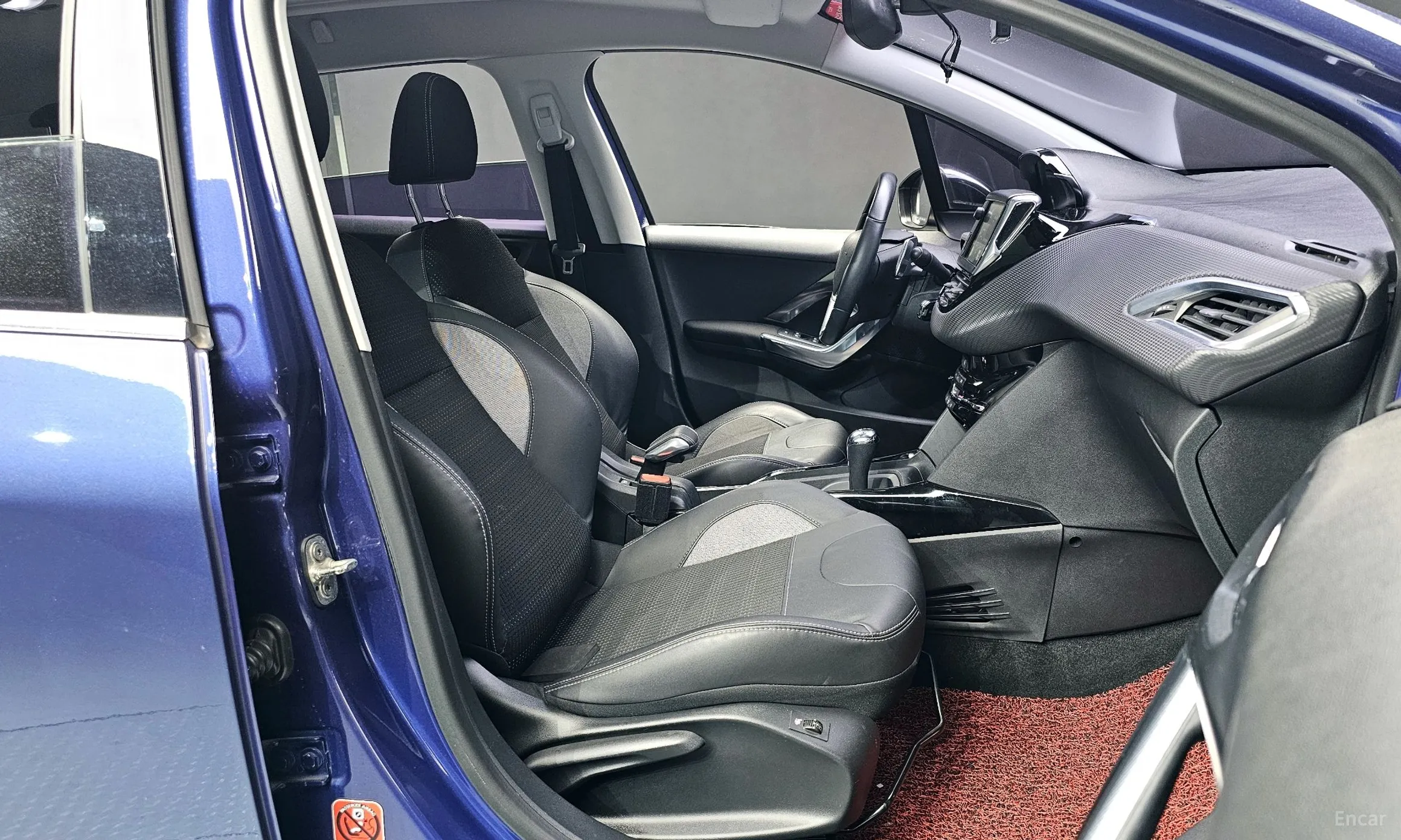 Peugeot 2008. превью 10