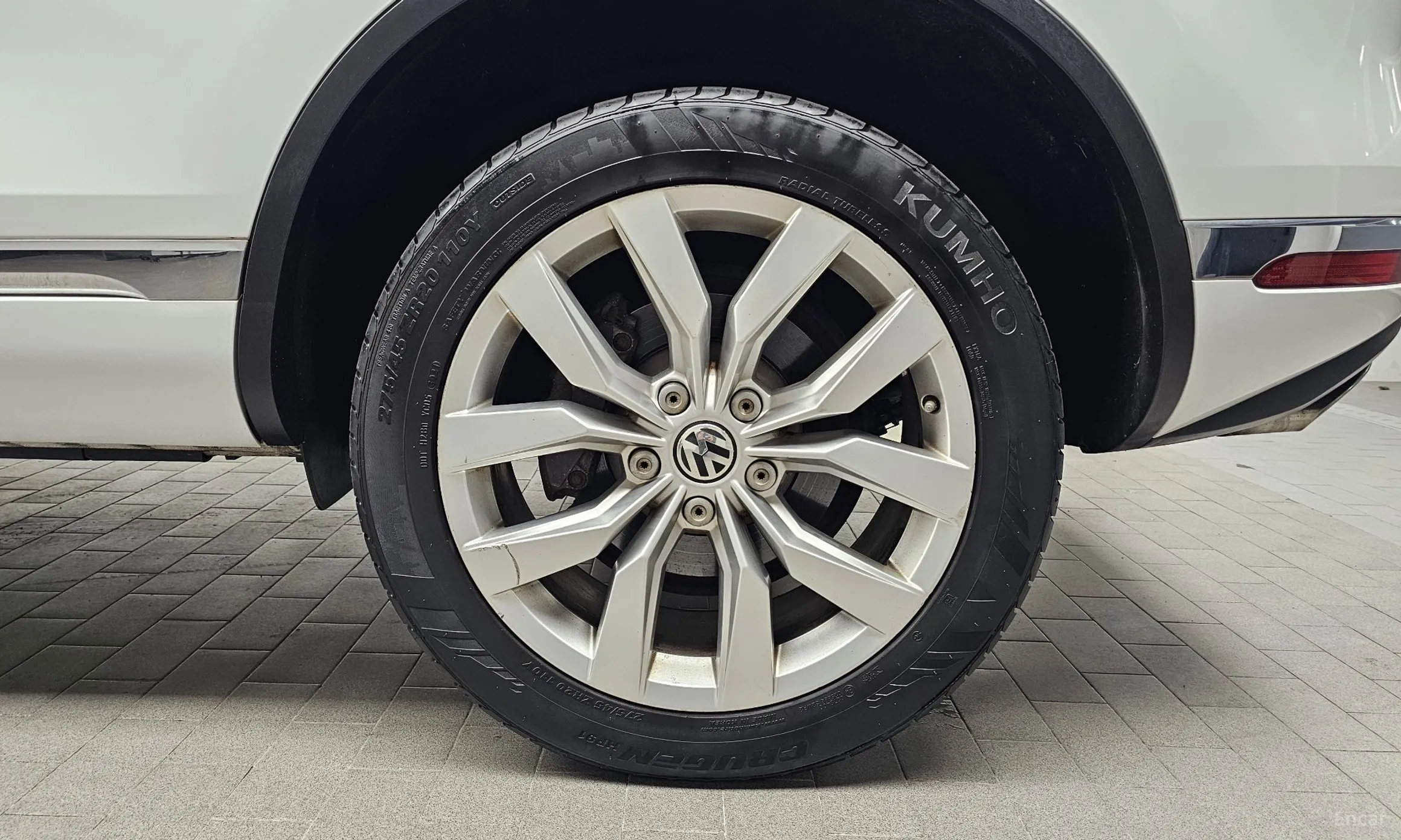 Volkswagen New Touareg превью 5