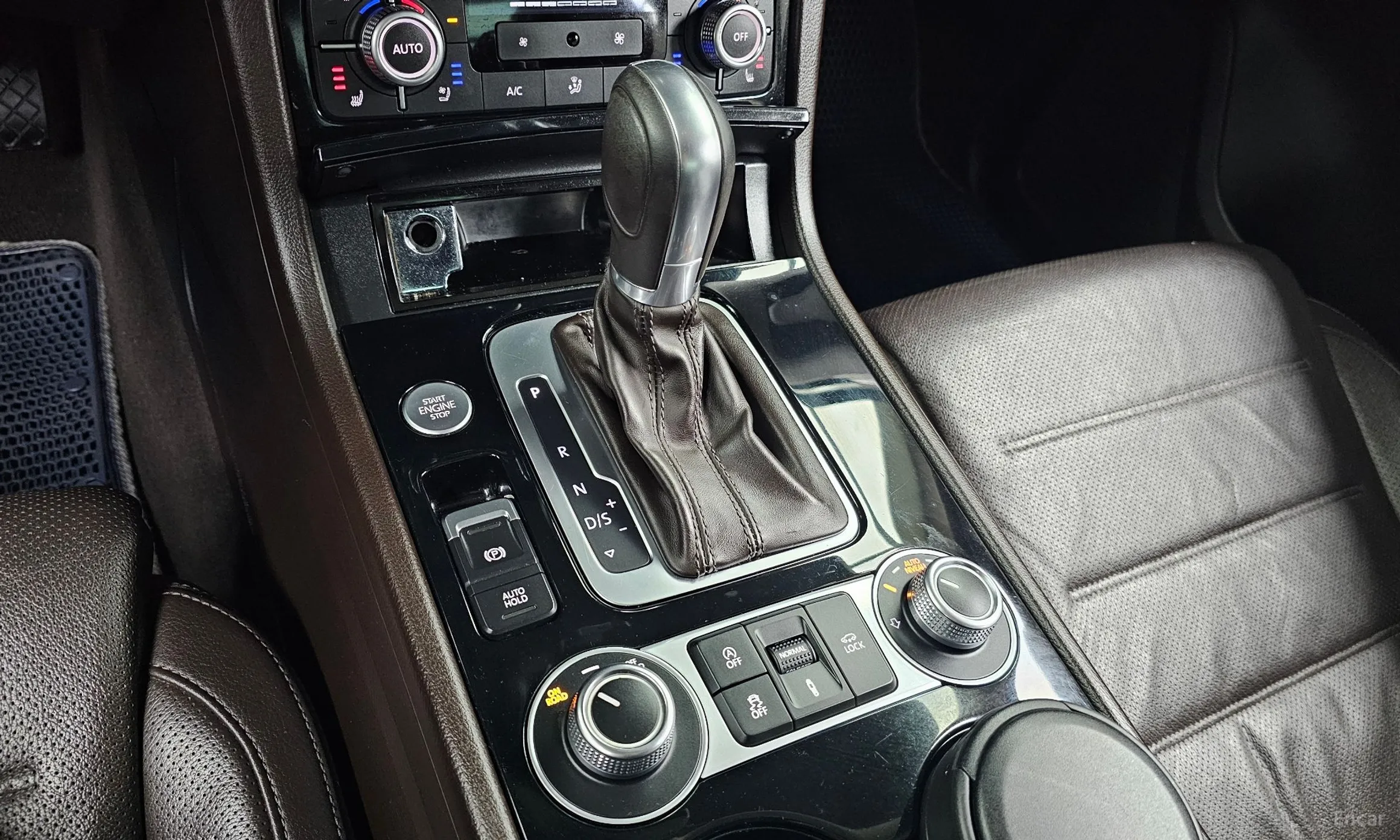 Volkswagen New Touareg превью 9