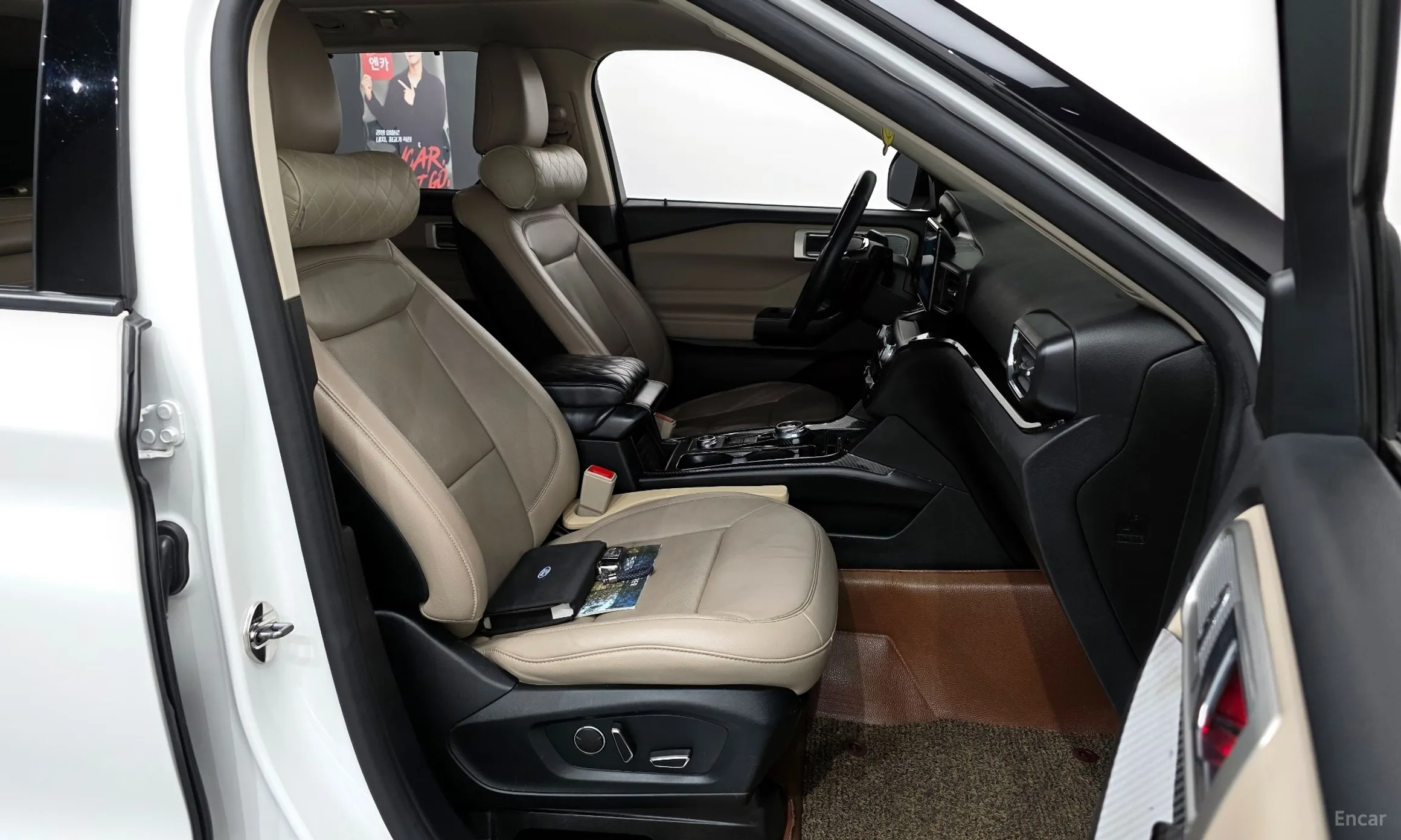Ford Explorer 6th Generation превью 11