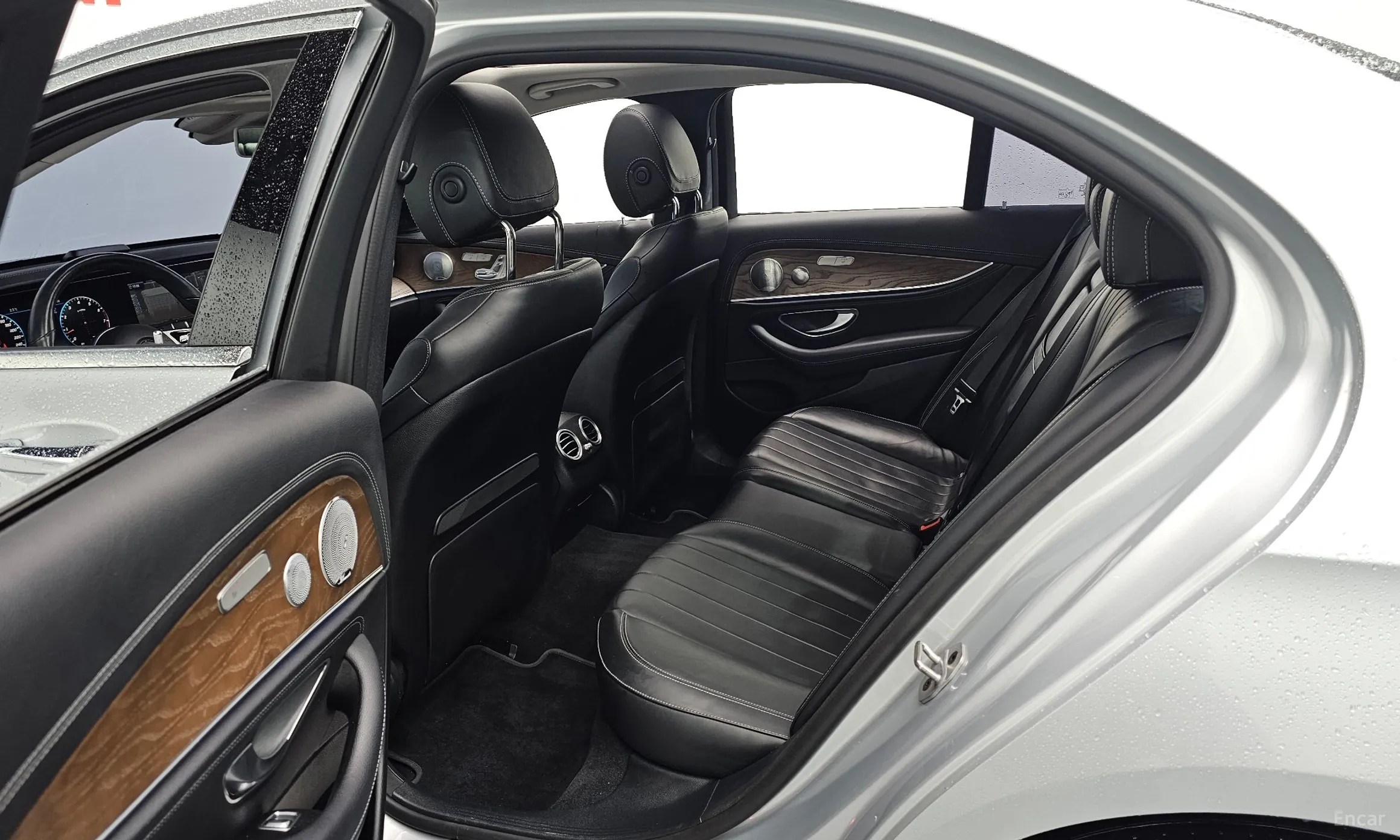 Mercedes Benz E-Class W213 превью 12