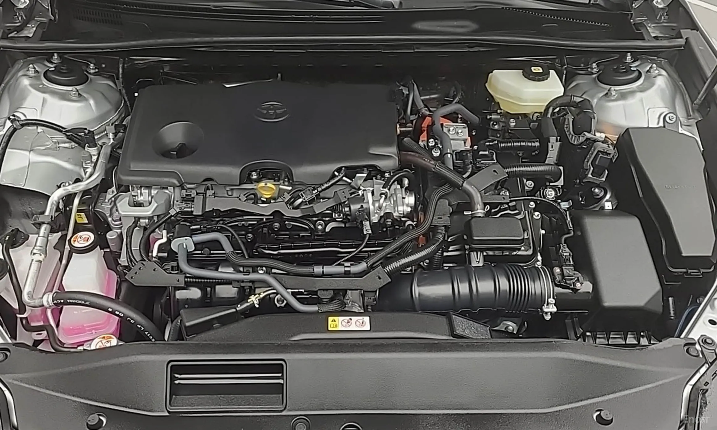 Toyota Camry (XV80) превью 6