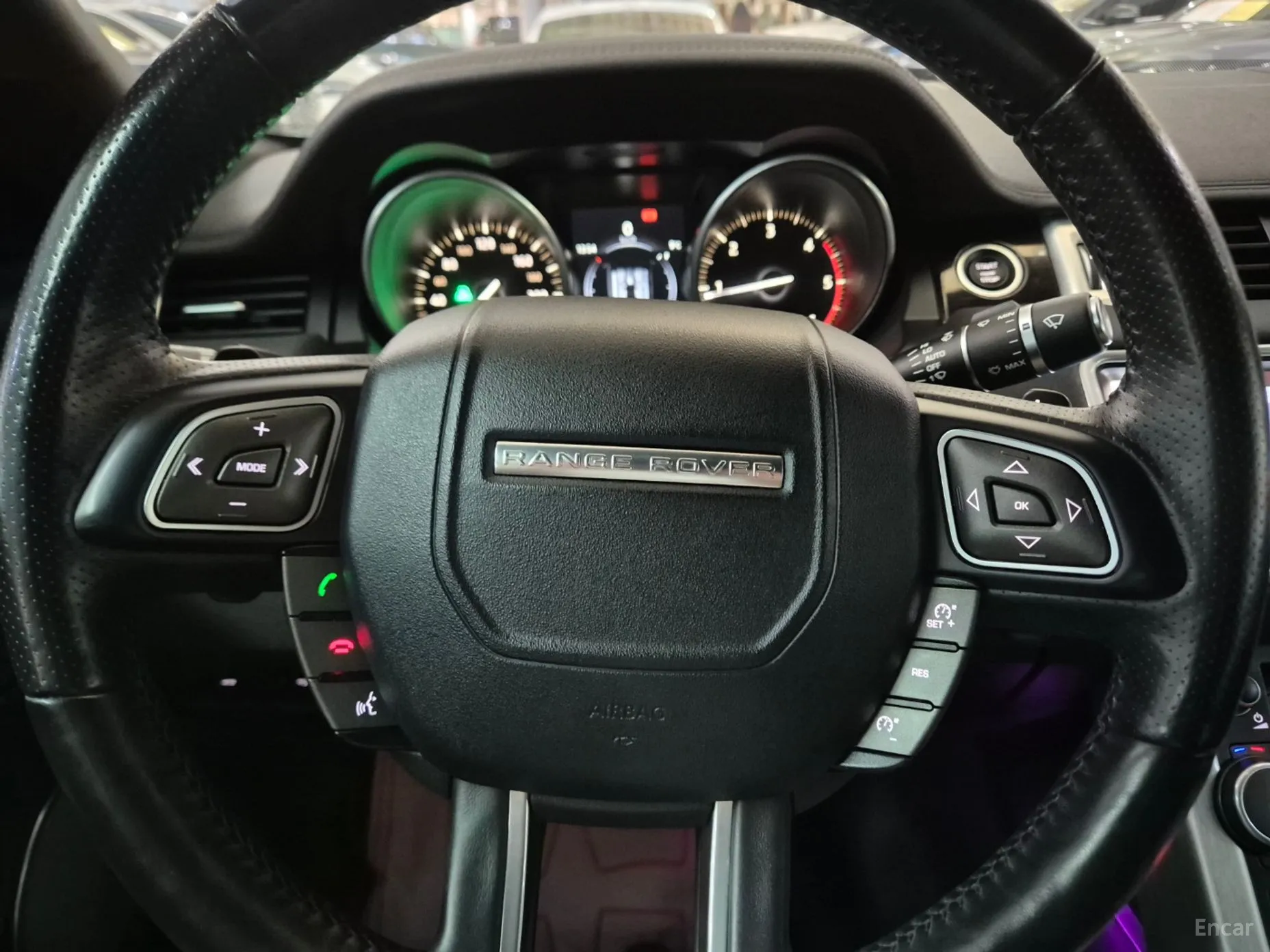Land Rover Range Rover Evoque превью 18
