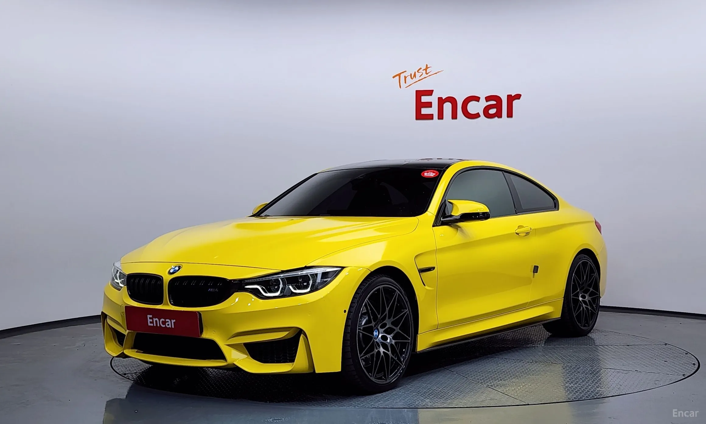 BMW M4 (F82)