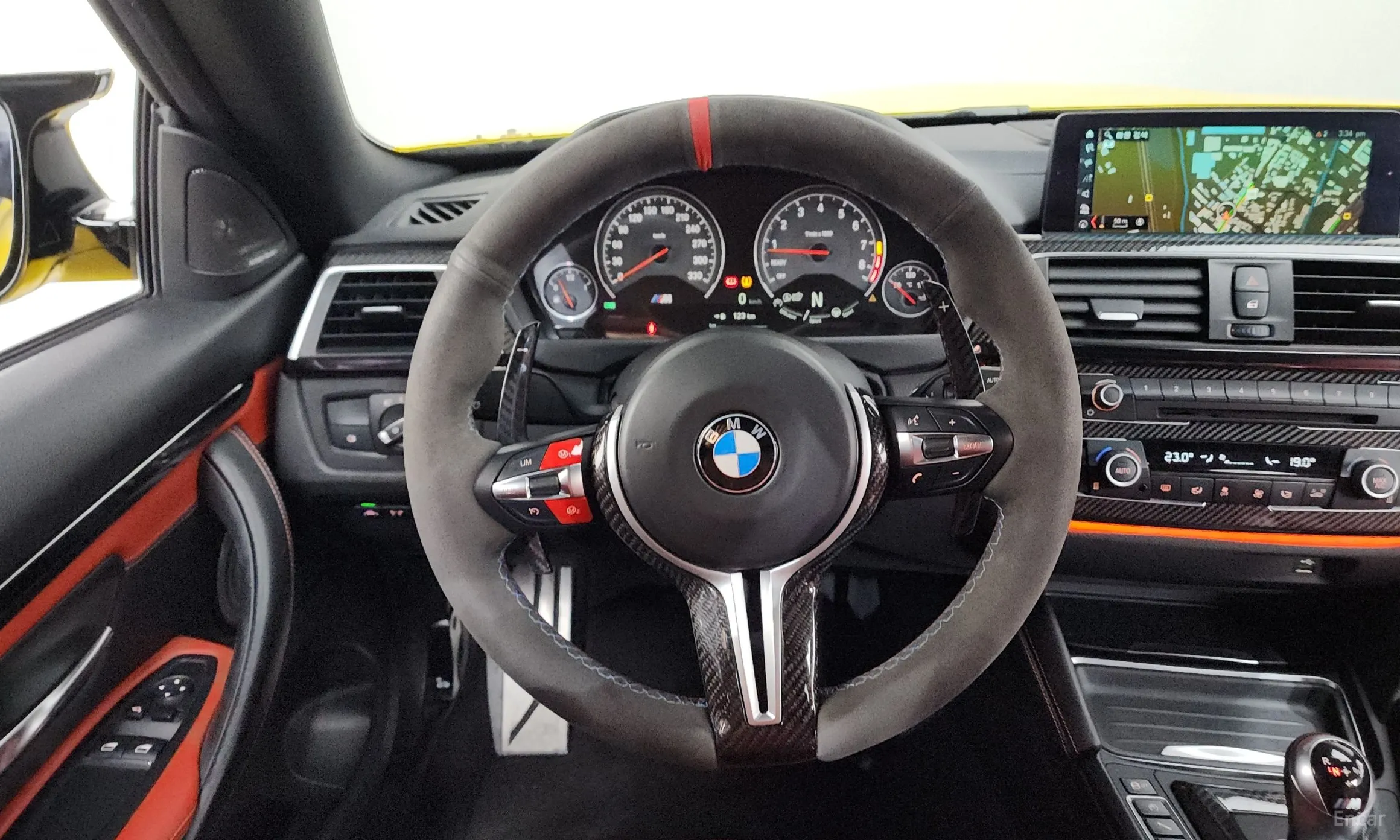BMW M4 (F82) превью 13