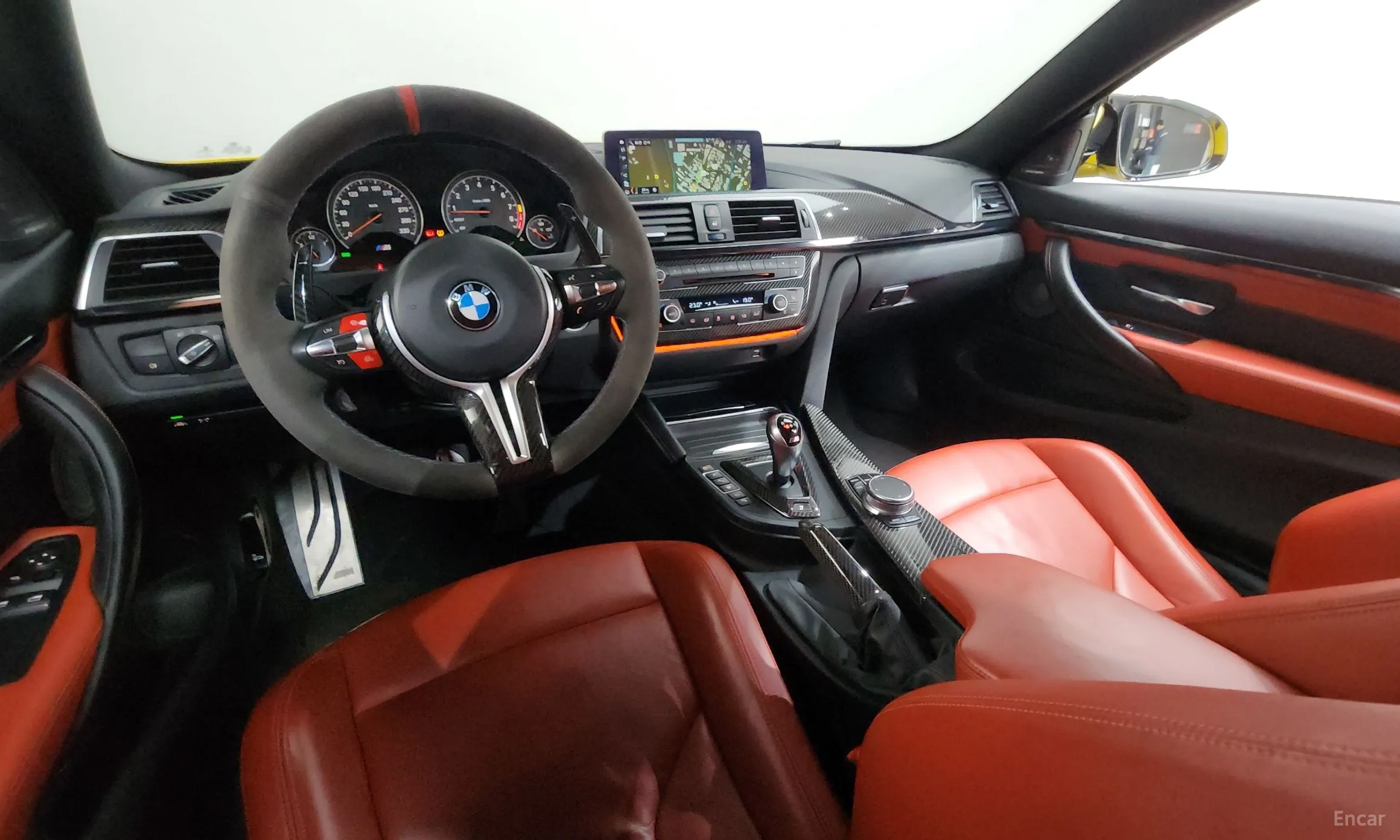 BMW M4 (F82) превью 7