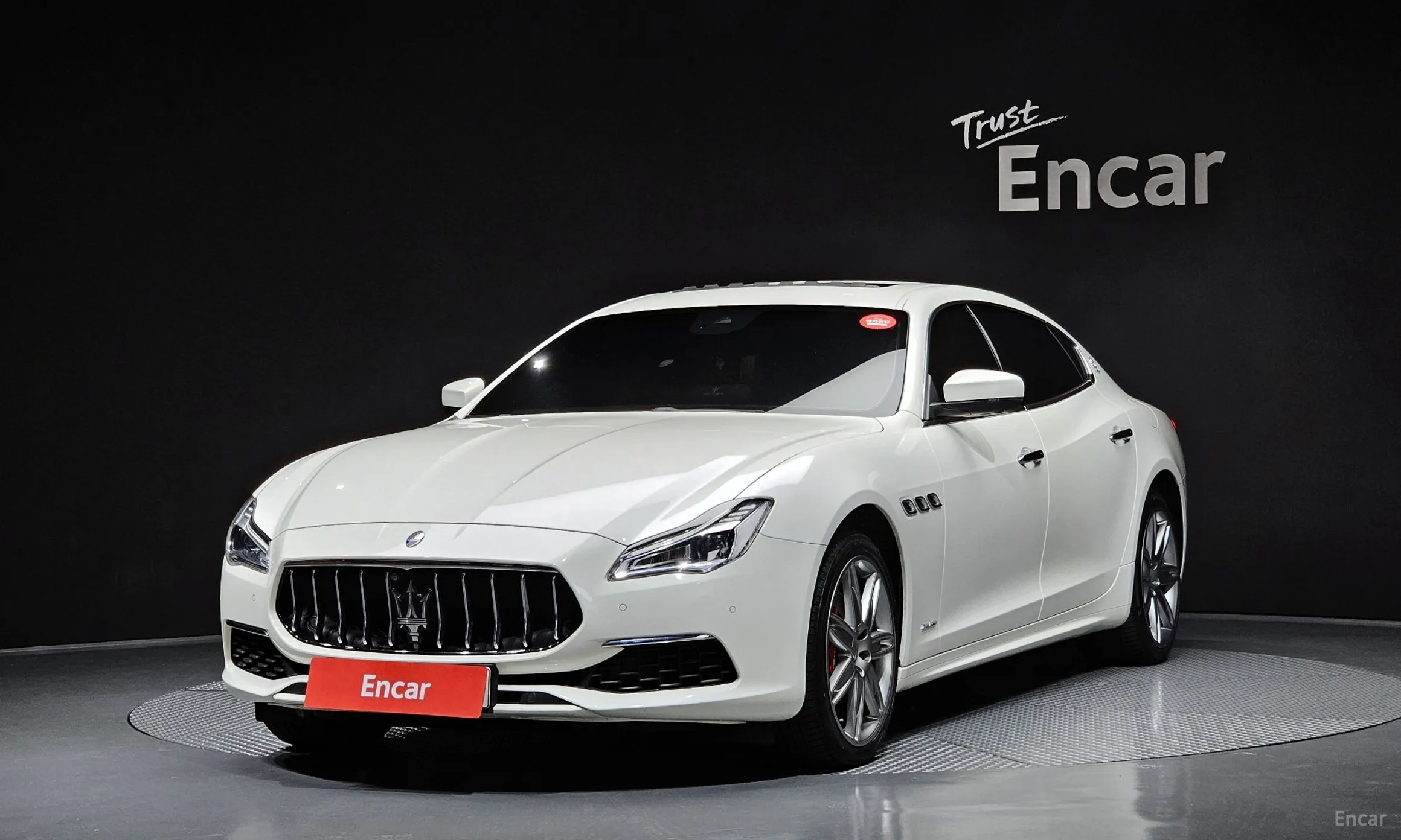 Maserati Quattroporte