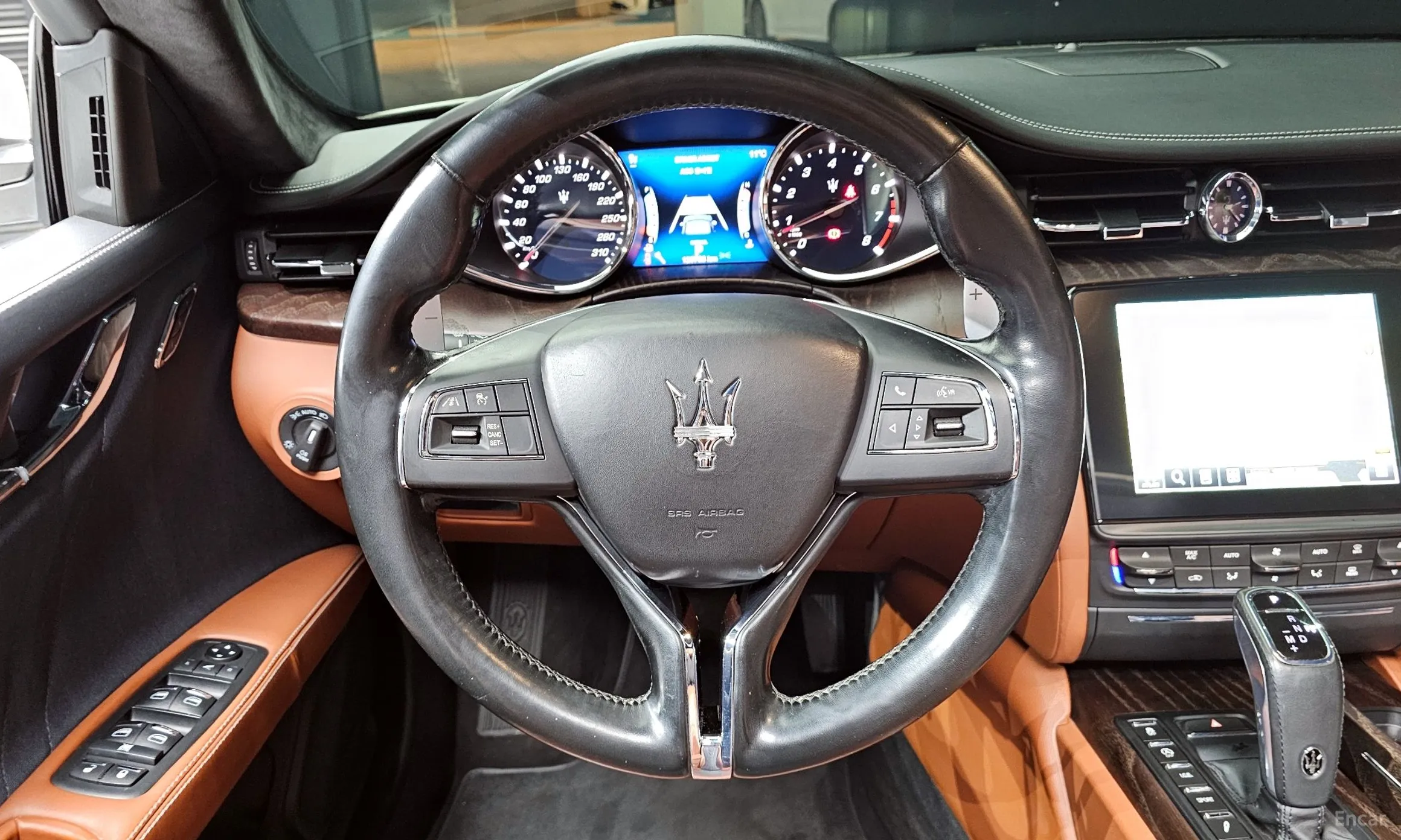 Maserati Quattroporte превью 13