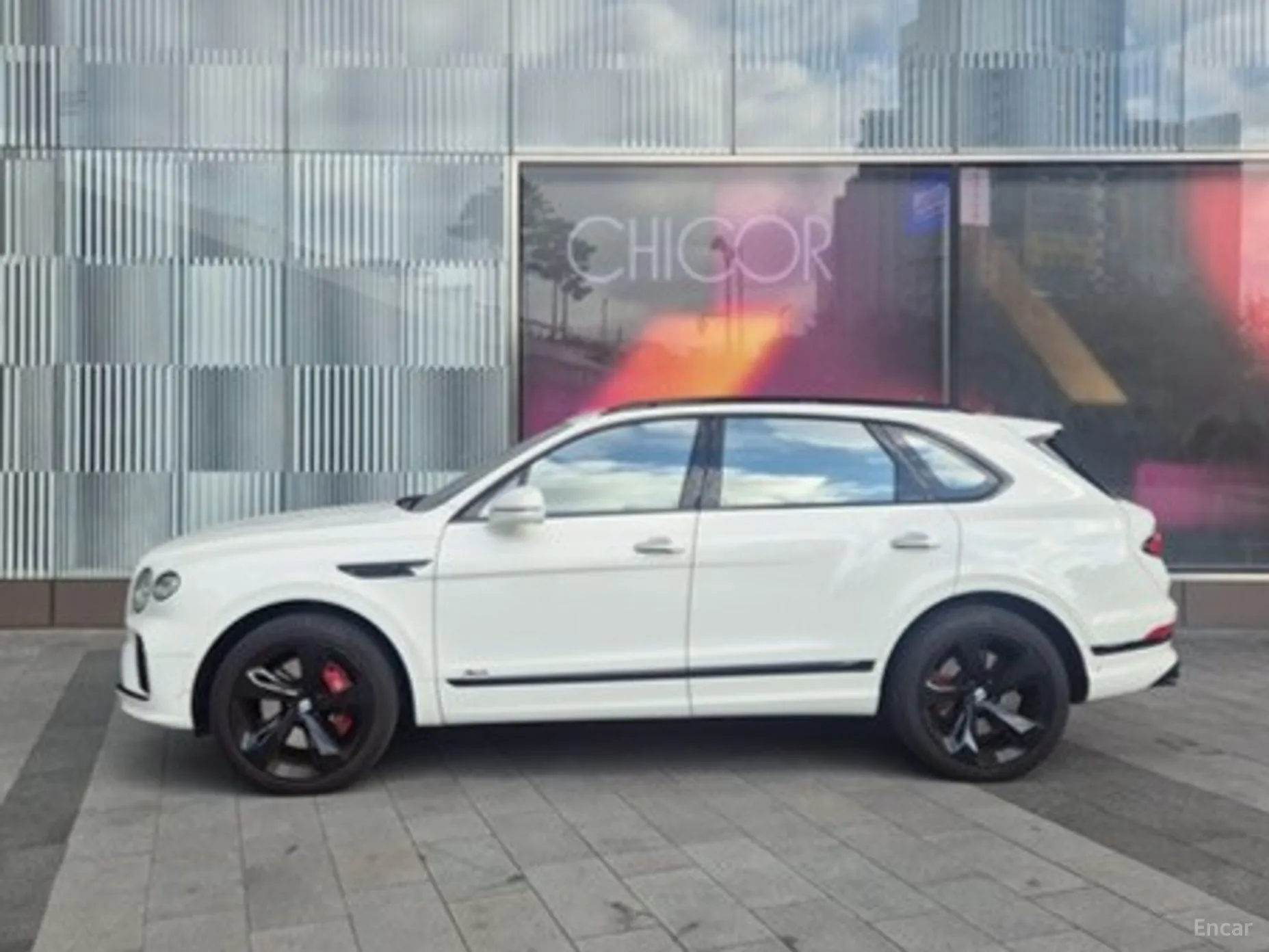 Bentley Bentayga превью 11