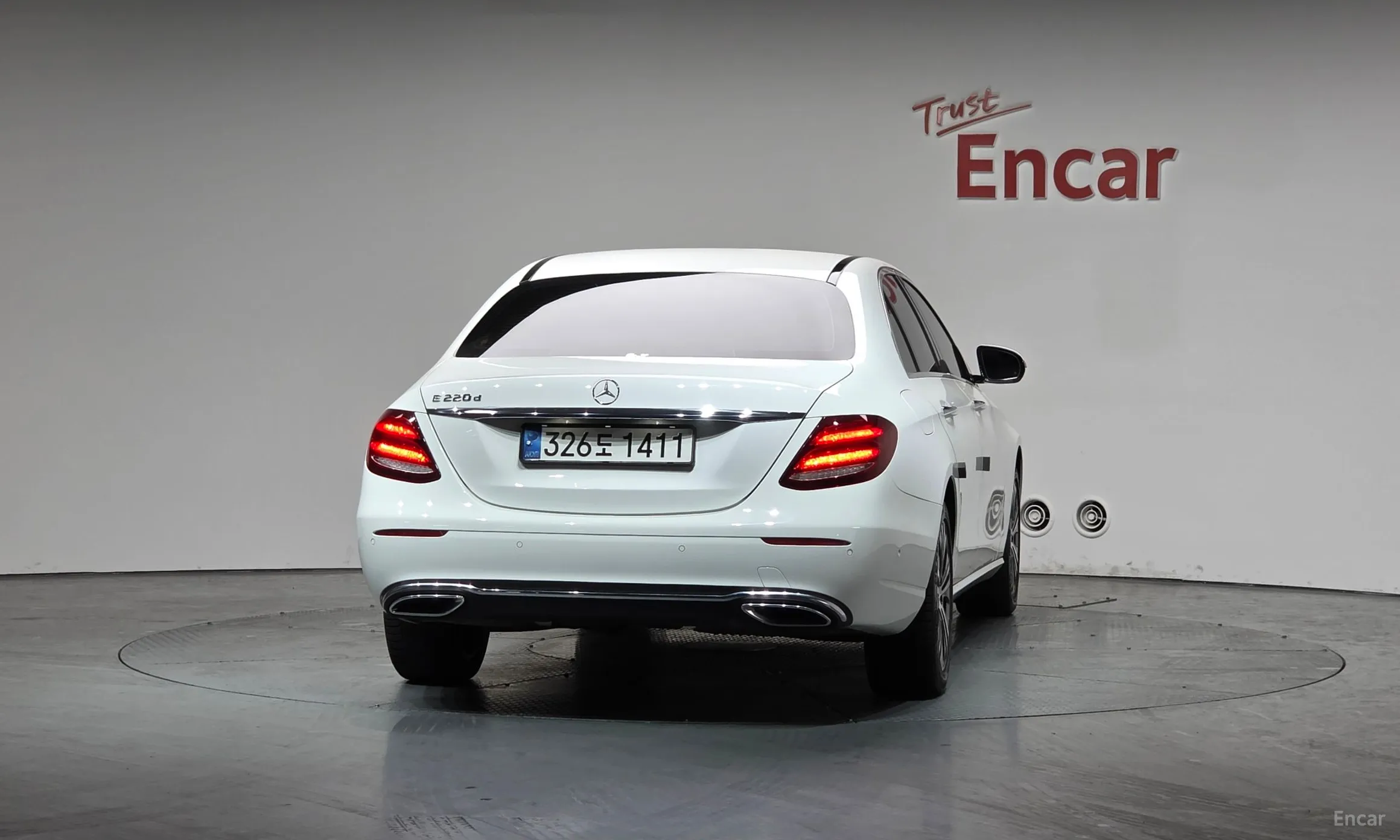 Mercedes Benz E-Class W213 превью 4