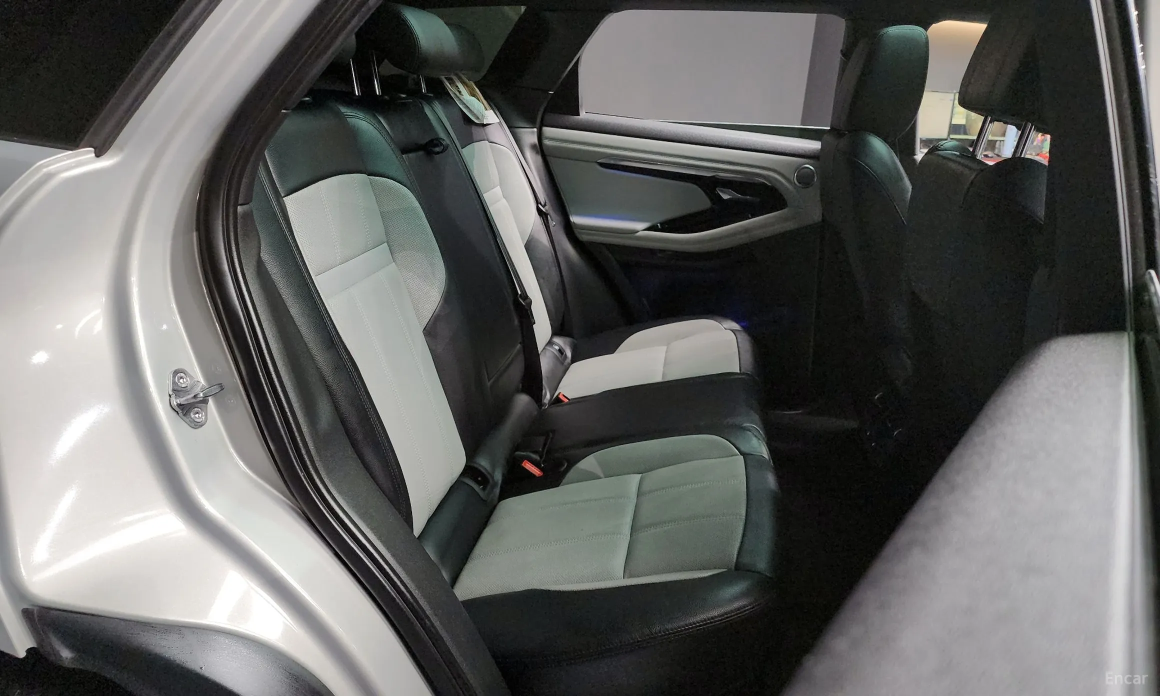 Land Rover Range Rover Evoque 2nd Generation превью 12