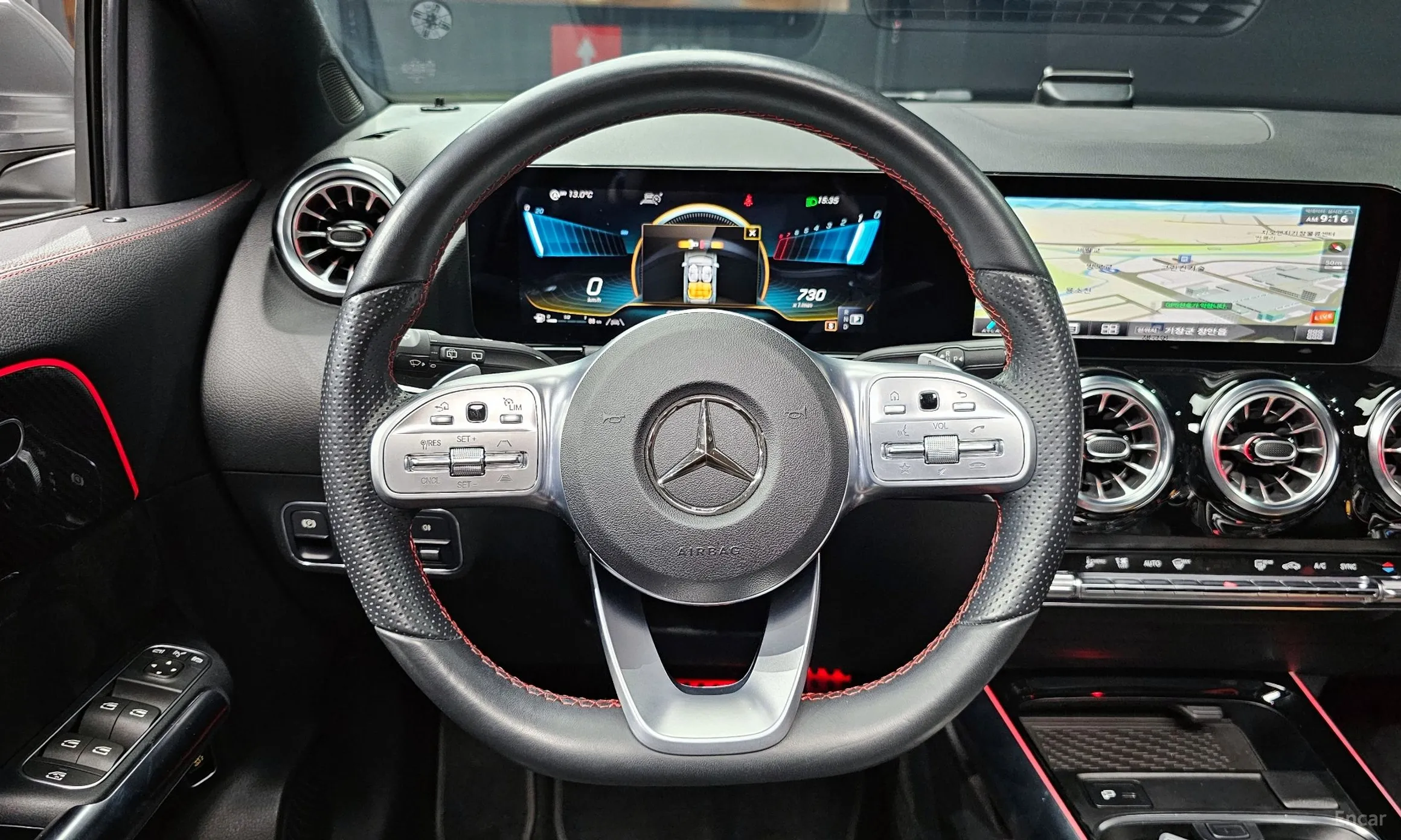 Mercedes Benz GLA-Class H247 превью 13