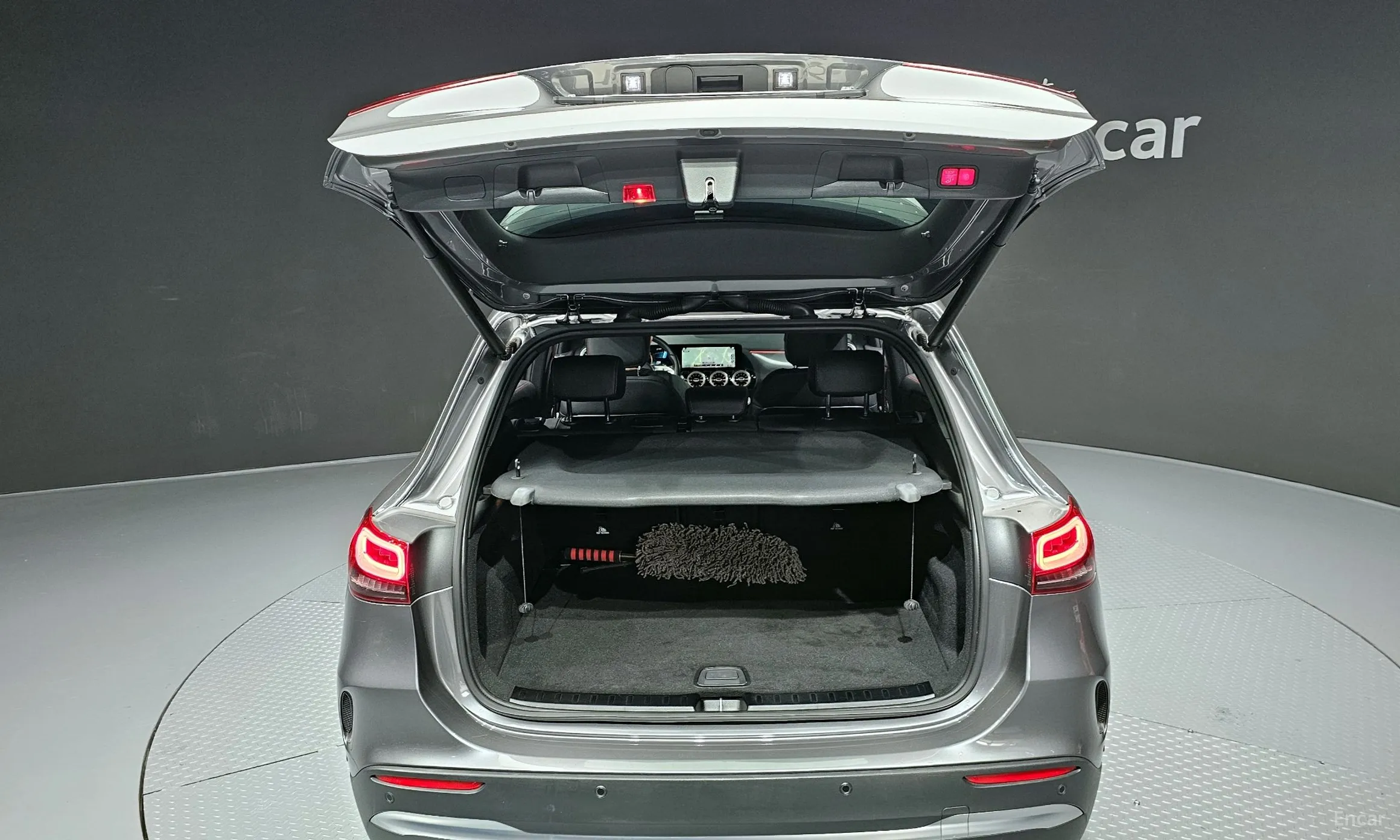 Mercedes Benz GLA-Class H247 превью 20