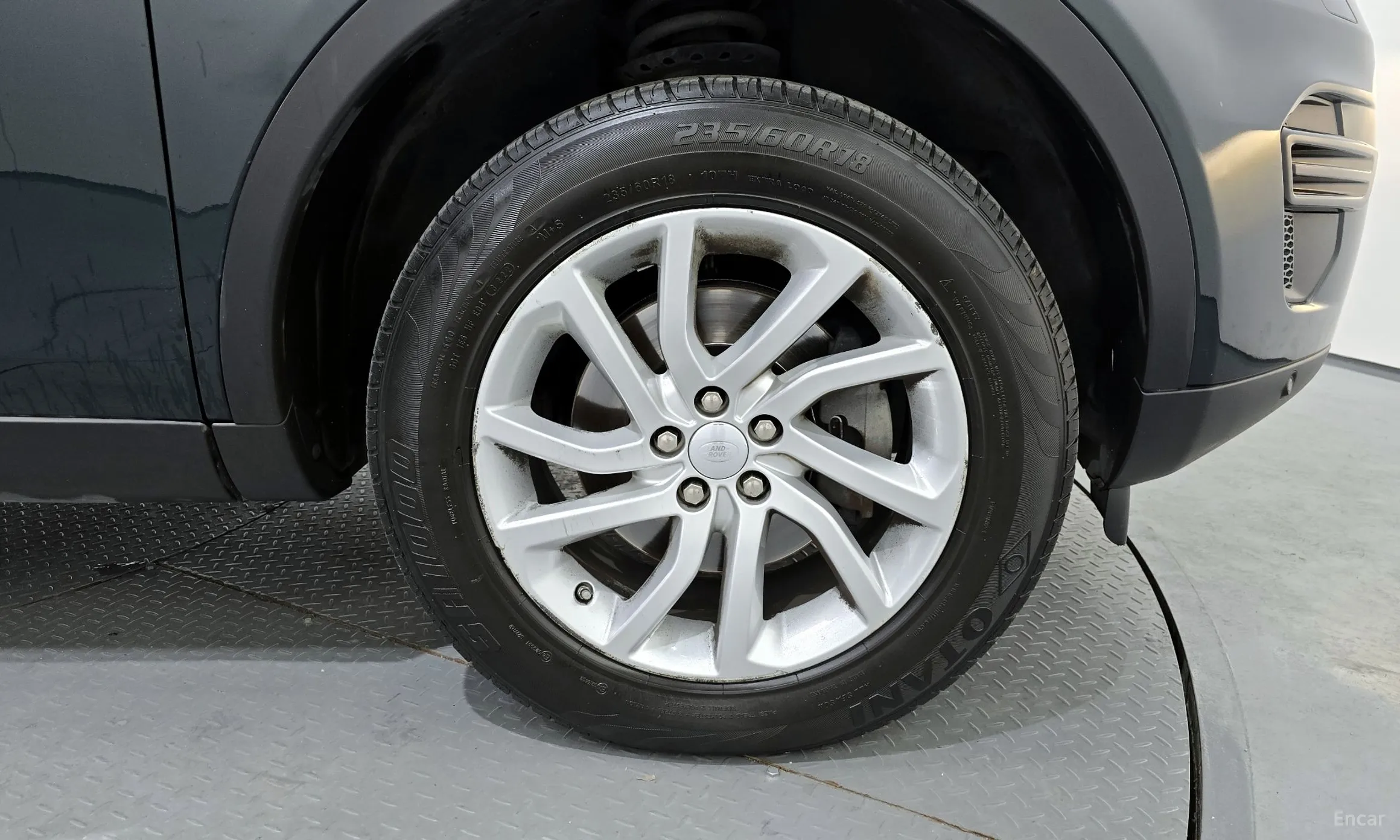 Land Rover Discovery Sports превью 5