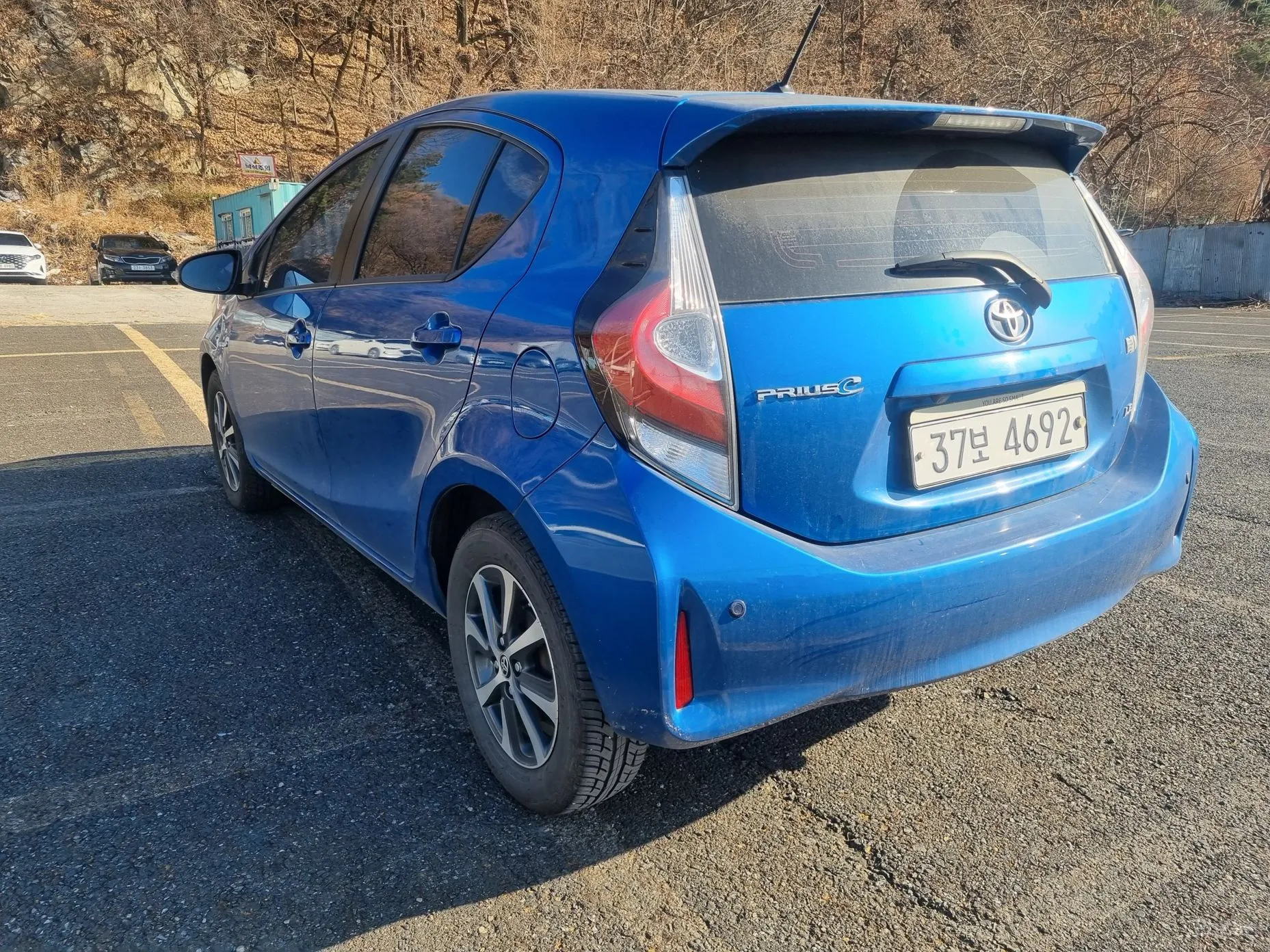 Toyota Prius C превью 5