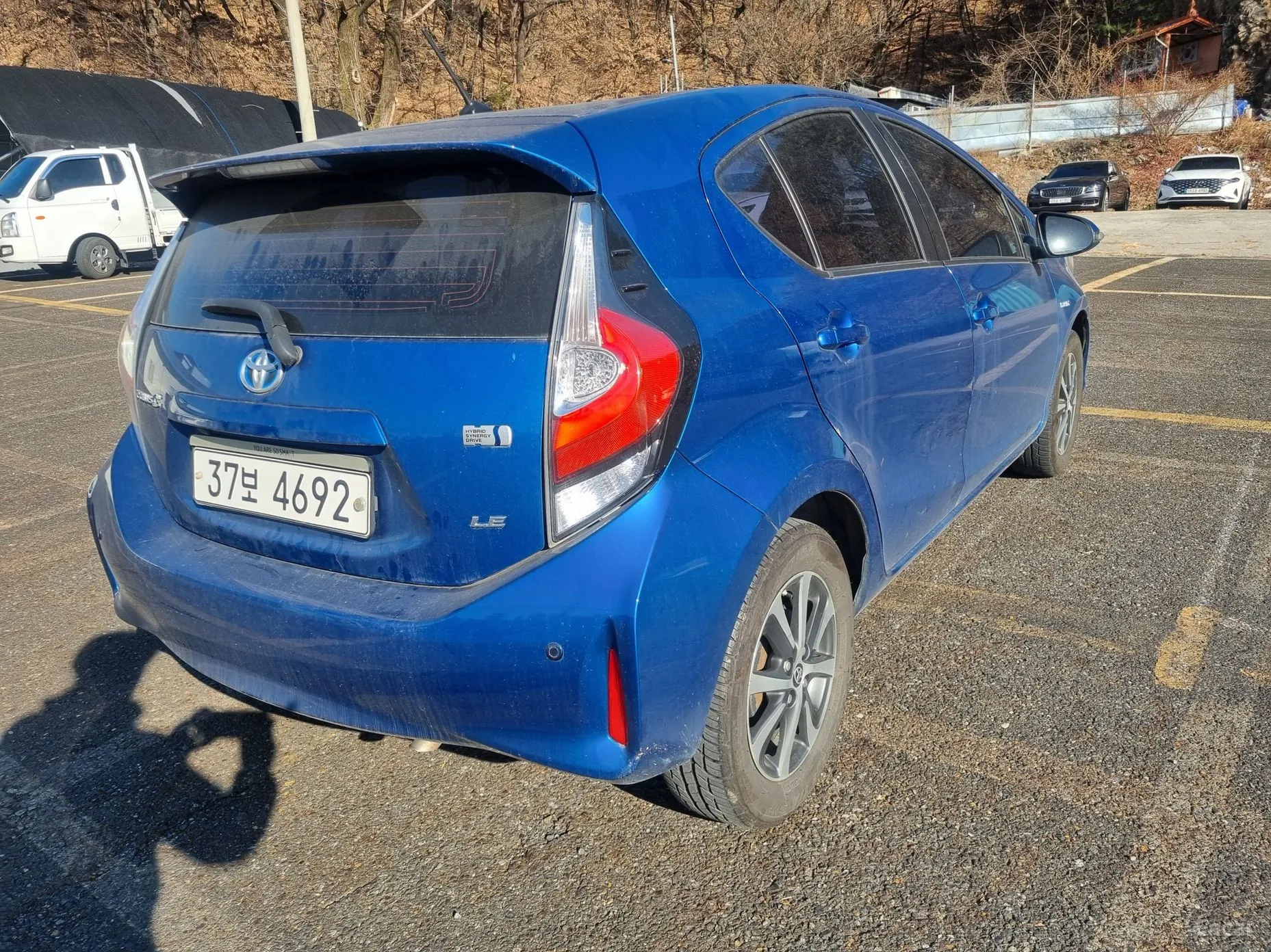 Toyota Prius C превью 6