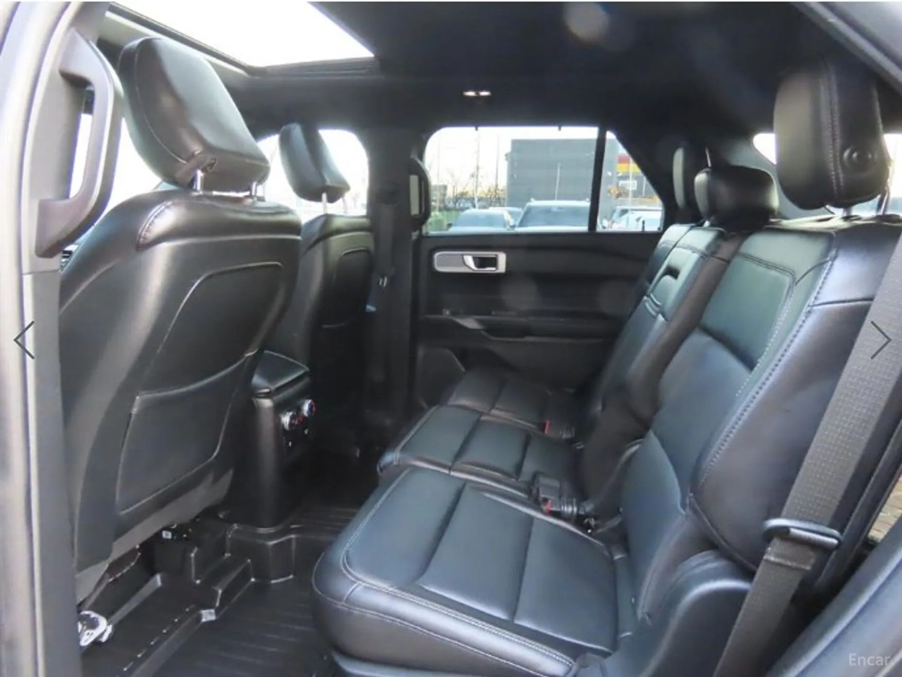Ford Explorer 6th Generation превью 6