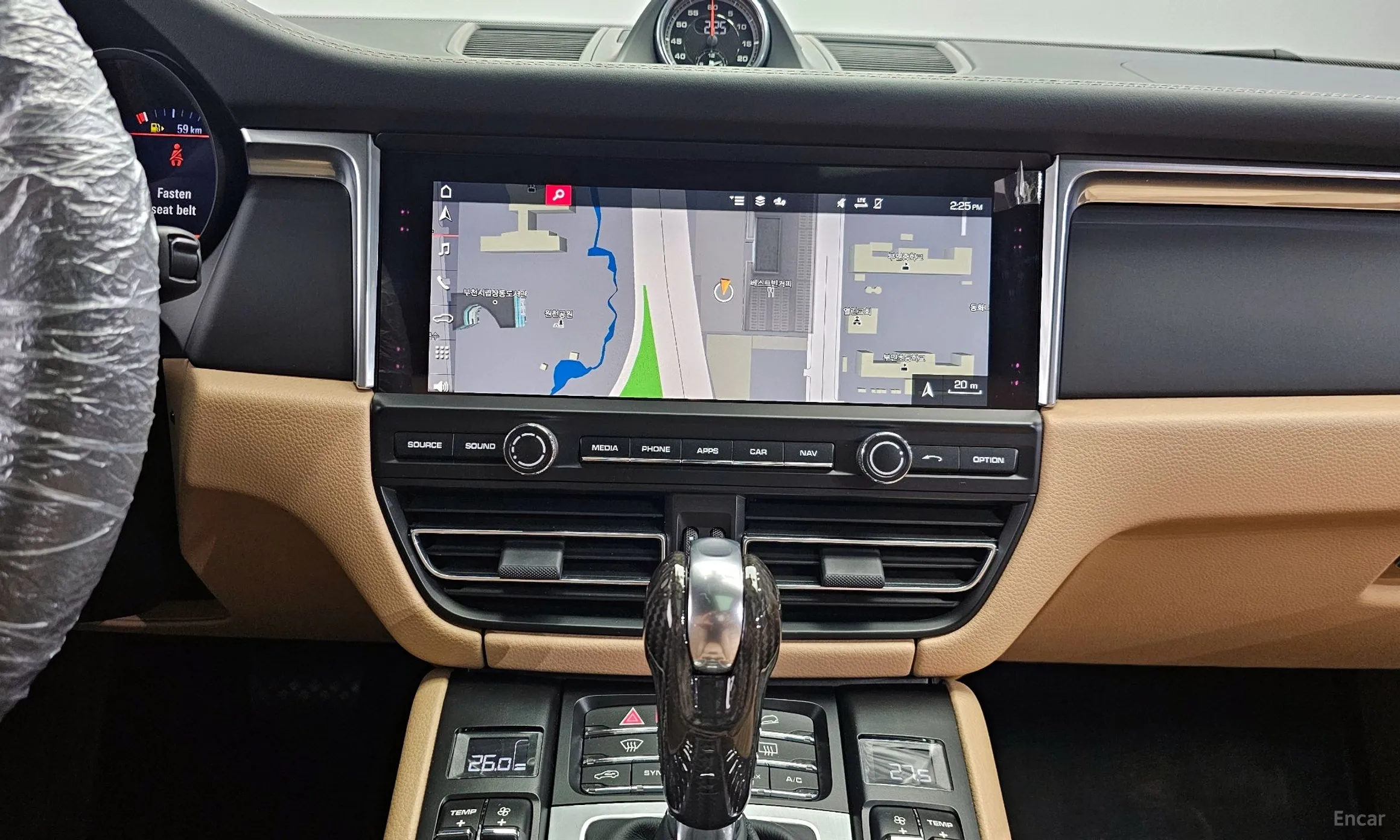Porsche Macan превью 14