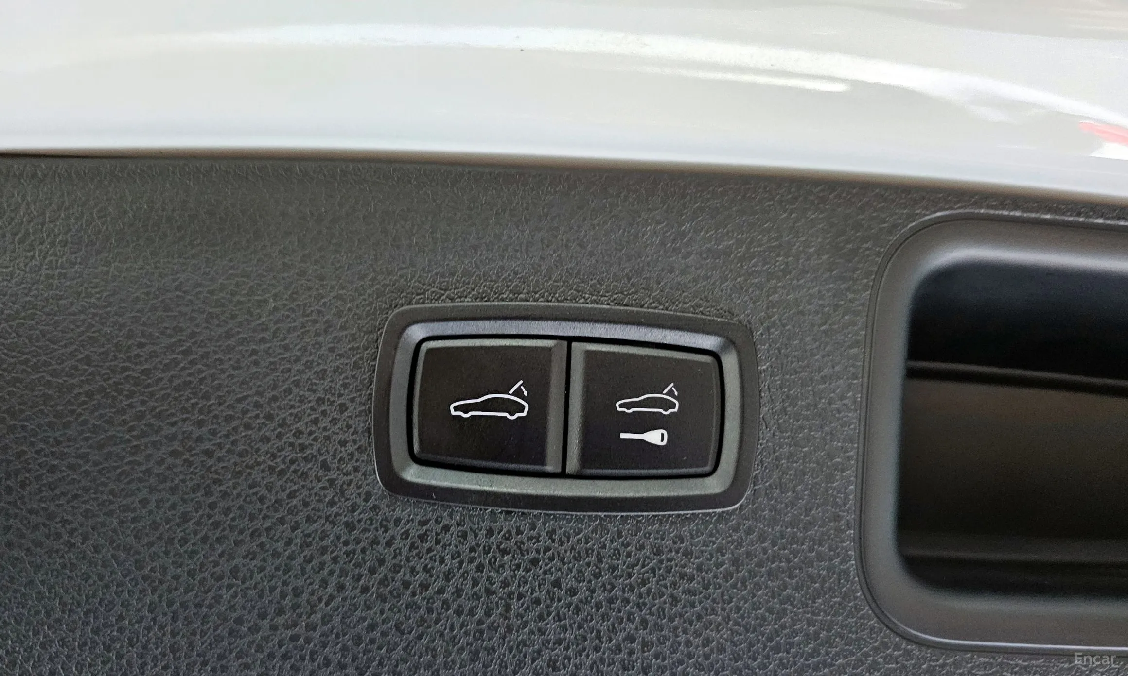 Porsche Macan превью 20