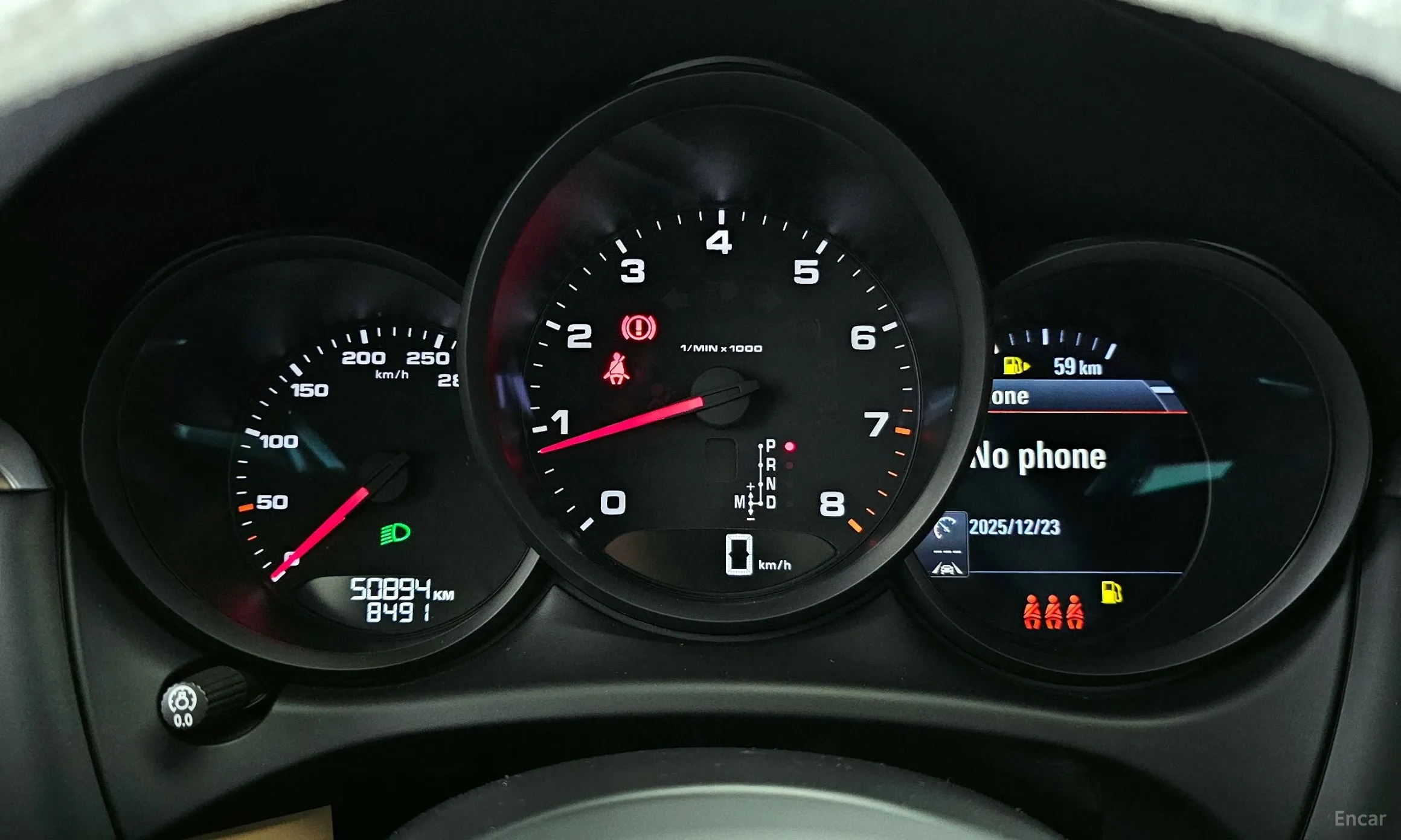 Porsche Macan превью 8