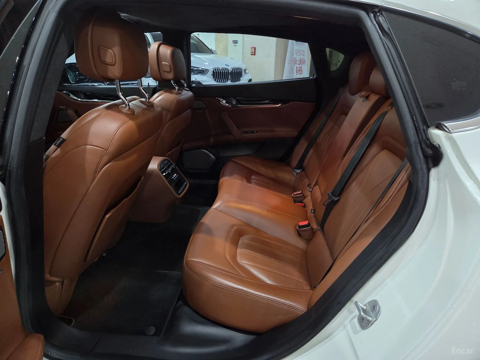 Maserati Quattroporte превью 7
