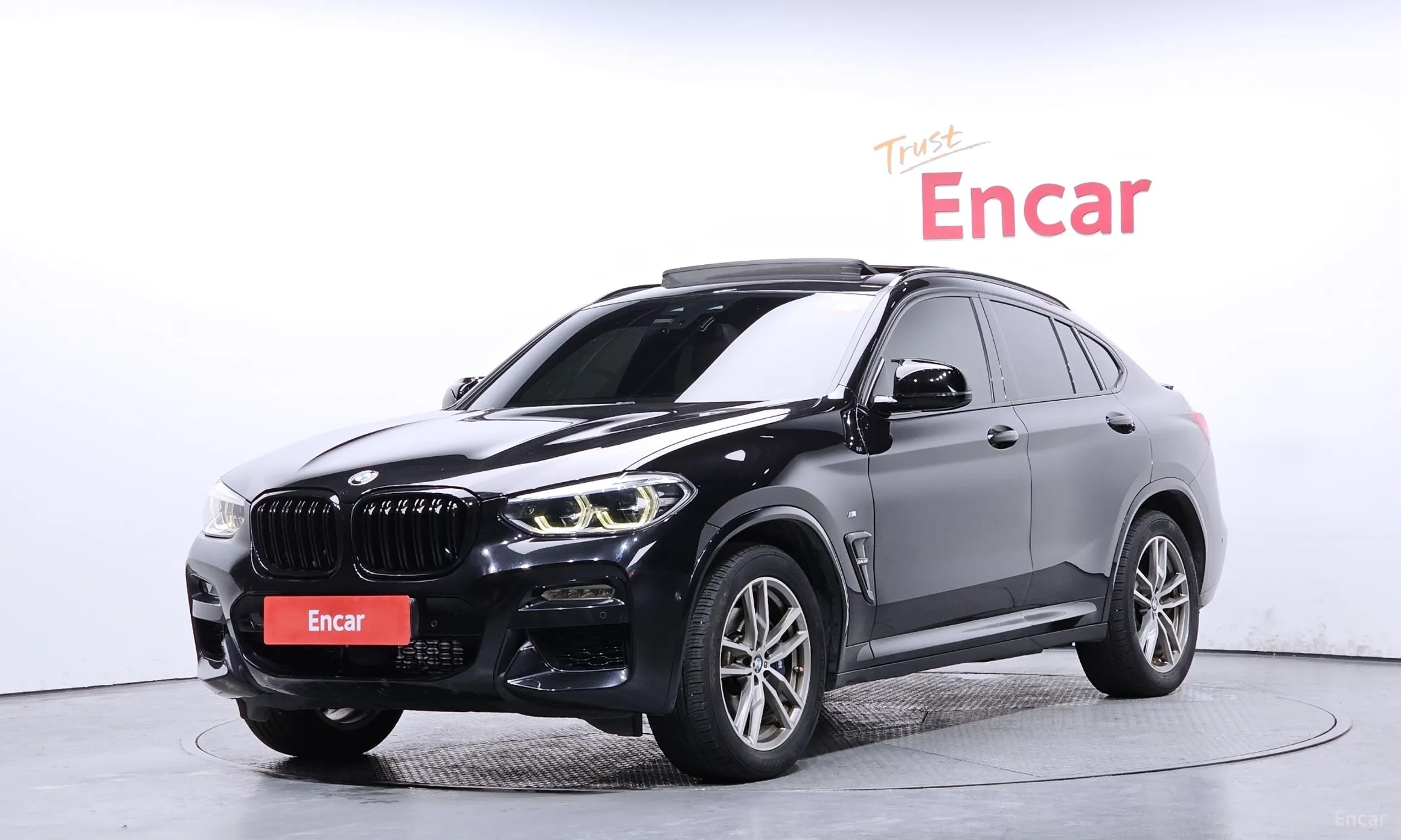 X4 (G02)