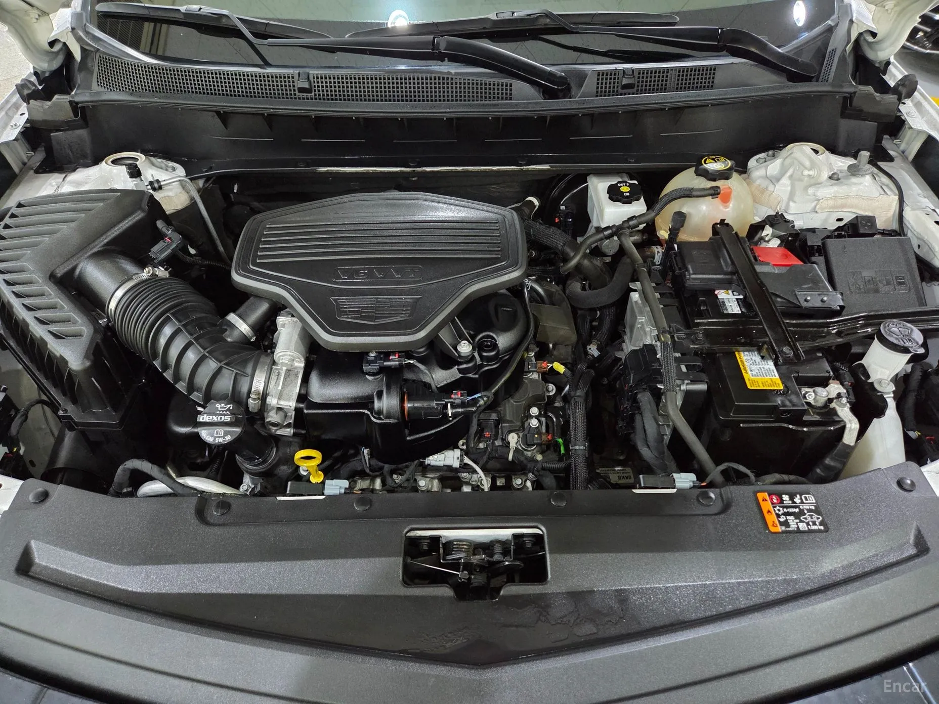 Cadillac XT6 превью 18