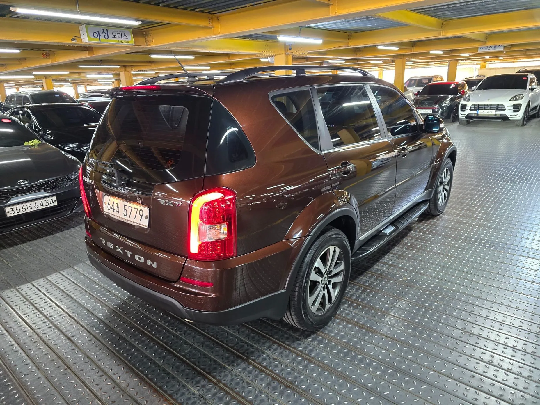 KG Mobility (SsangYong) Rexton W превью 4