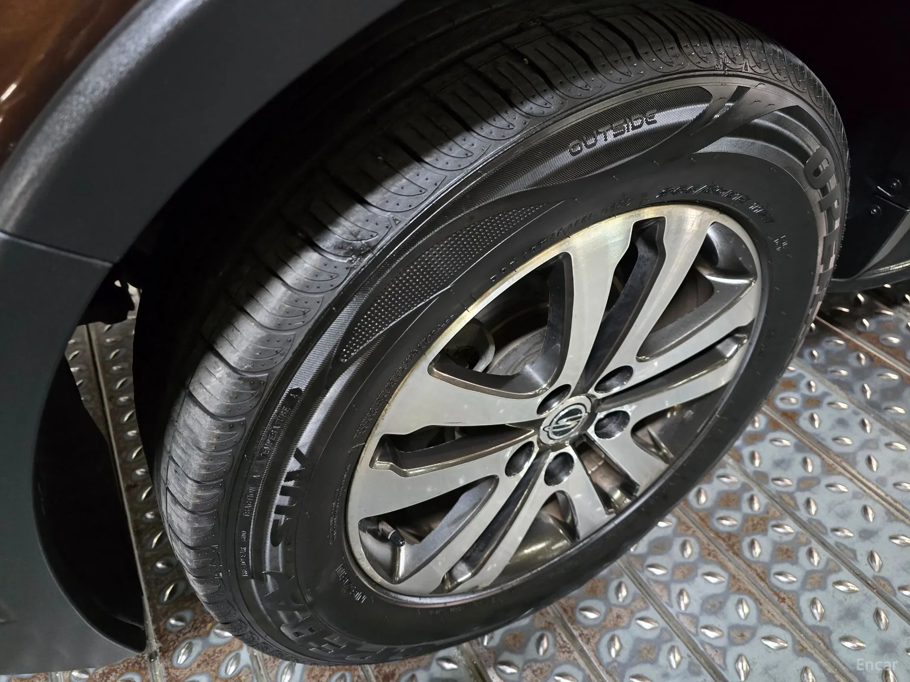KG Mobility (SsangYong) Rexton W превью 8