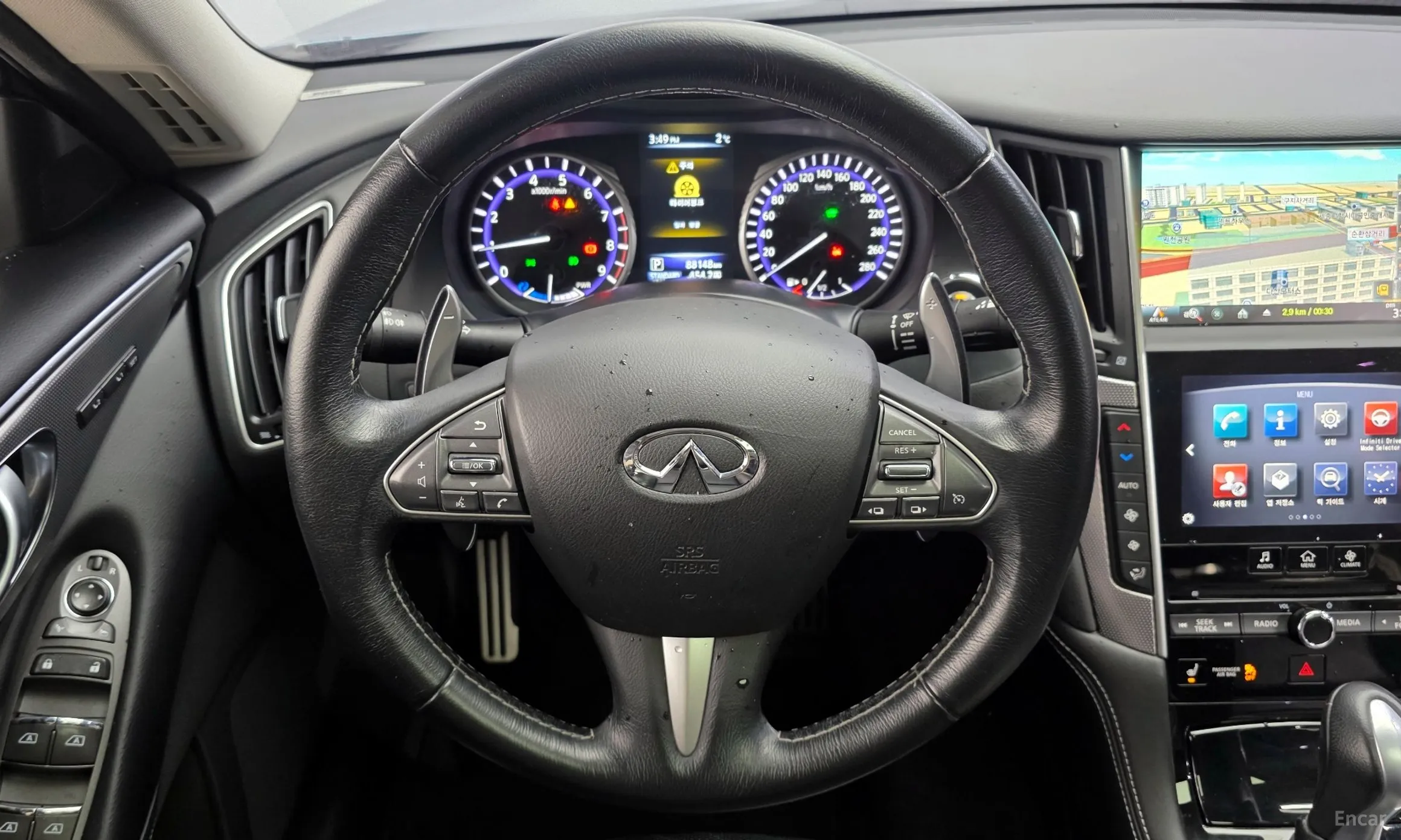 Infiniti Q50 превью 13