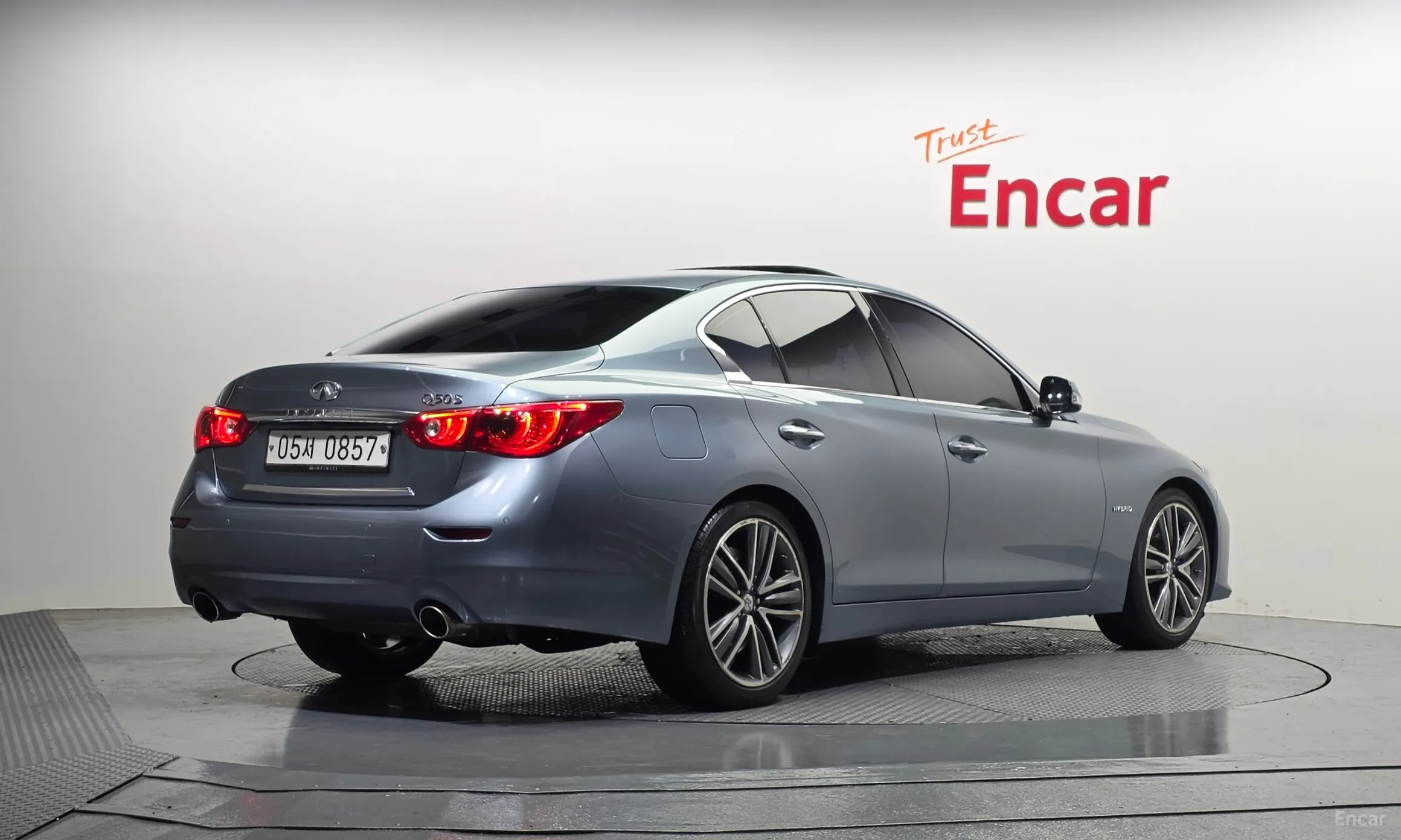 Infiniti Q50
