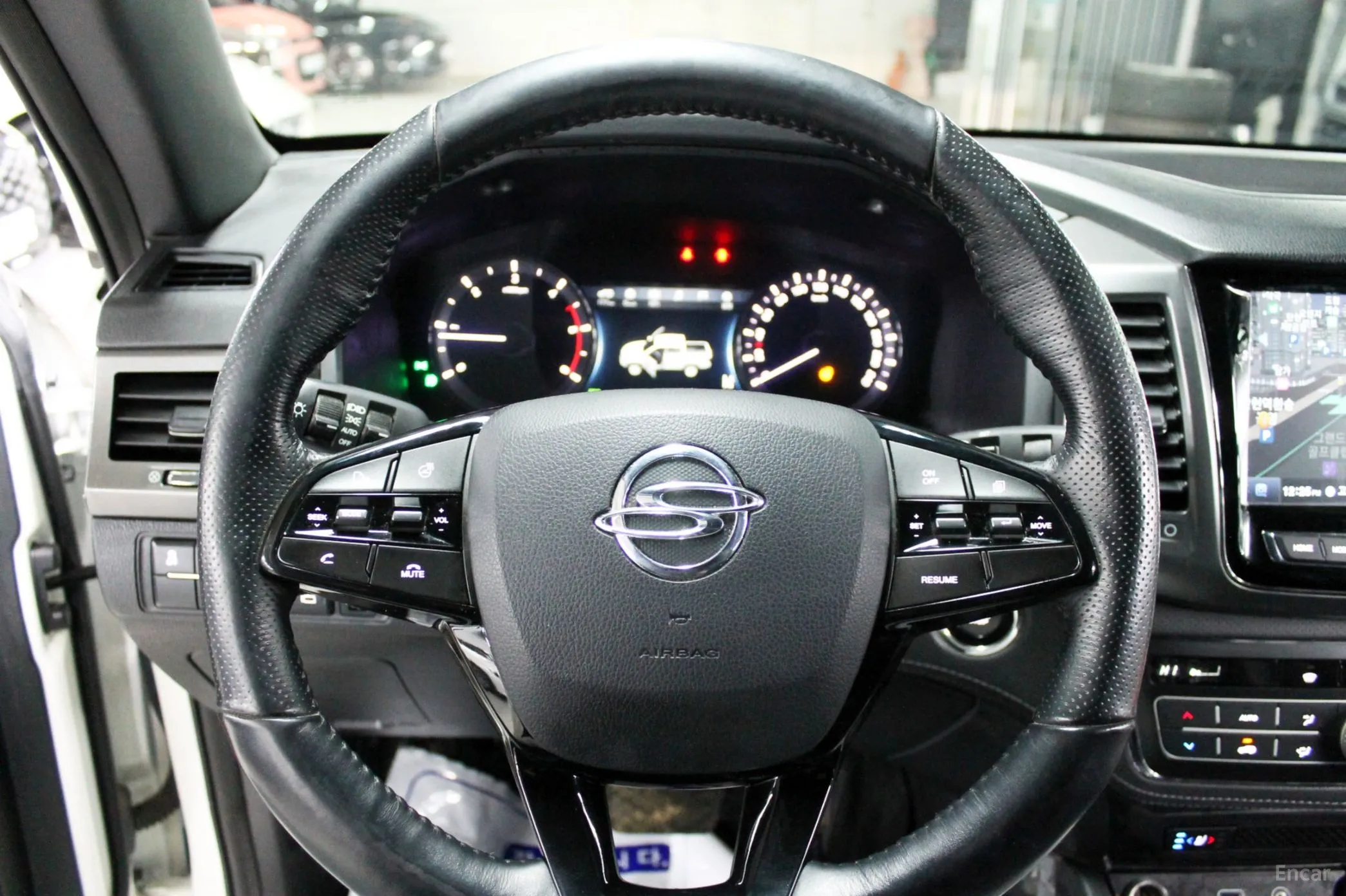 KG Mobility (SsangYong) Rexton Sports превью 12