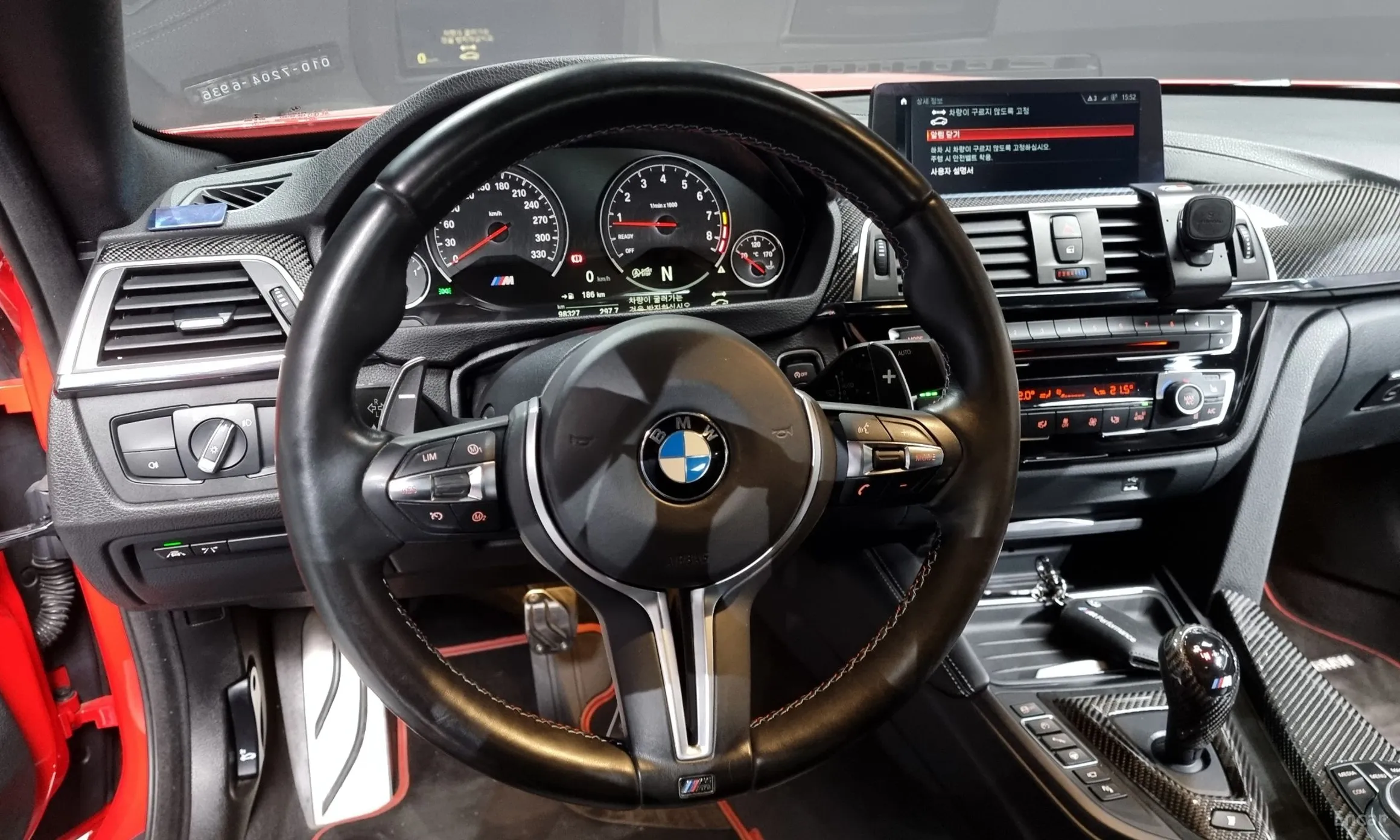 BMW M4 (F82) превью 13