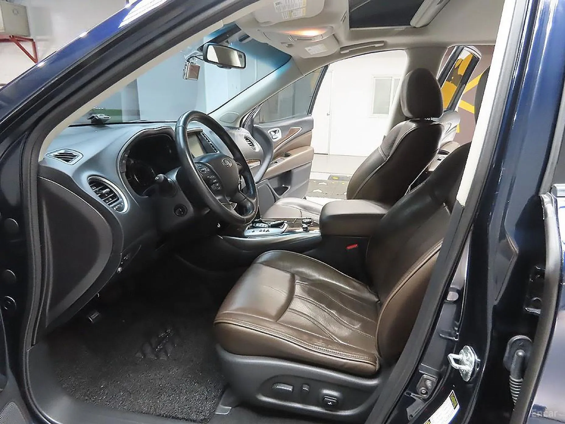 Infiniti QX60 превью 12